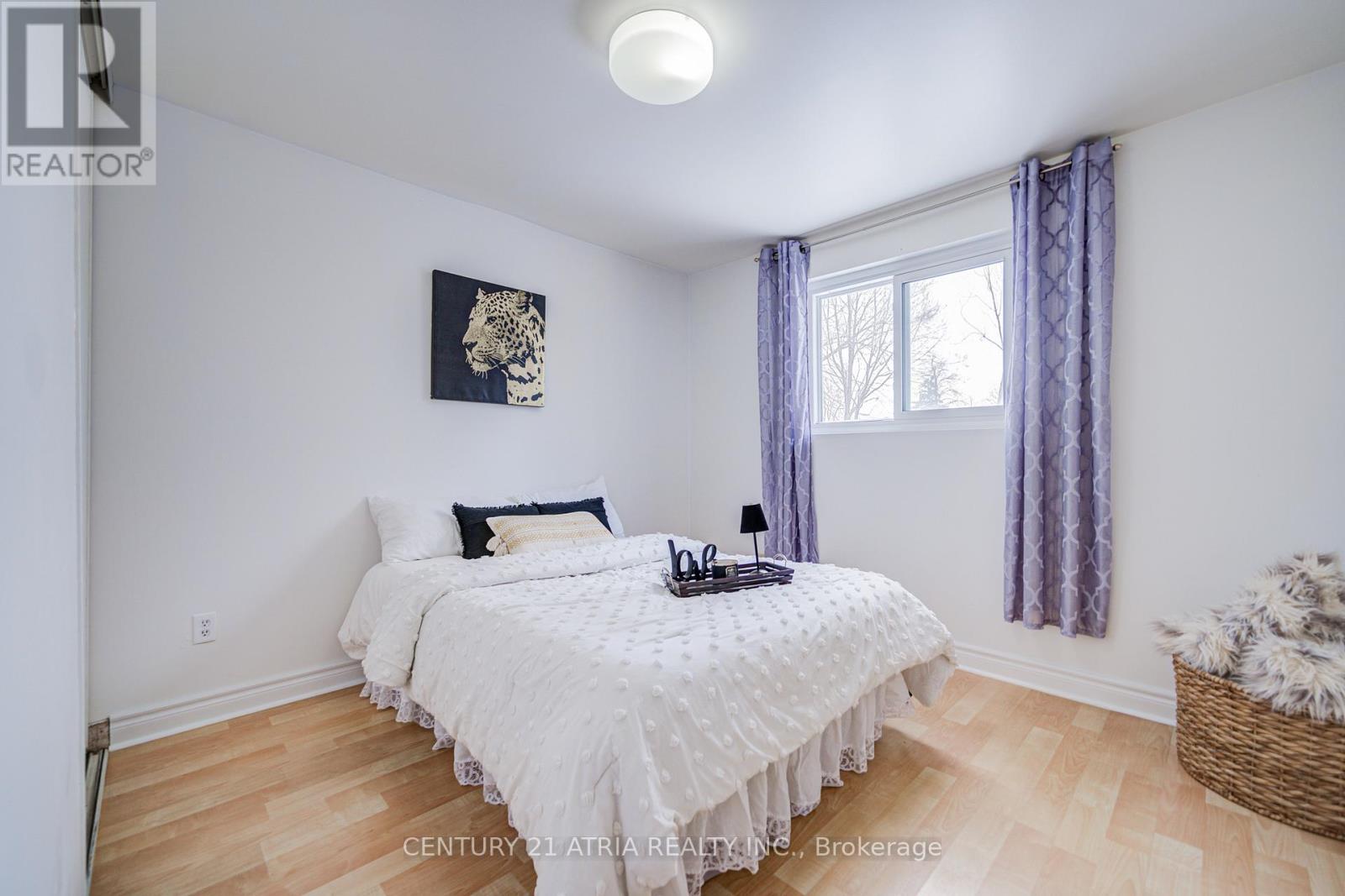 154 Freshmeadow Drive, Toronto, Ontario  M2H 2R1 - Photo 16 - C12895230
