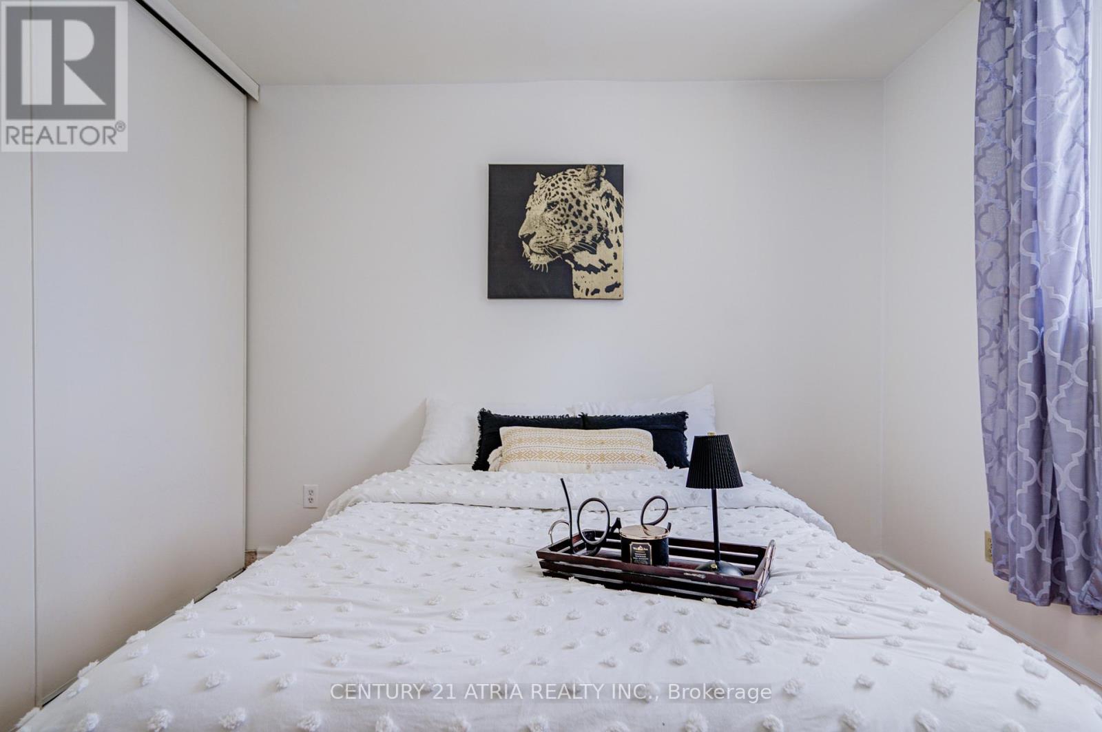 154 Freshmeadow Drive, Toronto, Ontario  M2H 2R1 - Photo 17 - C12895230