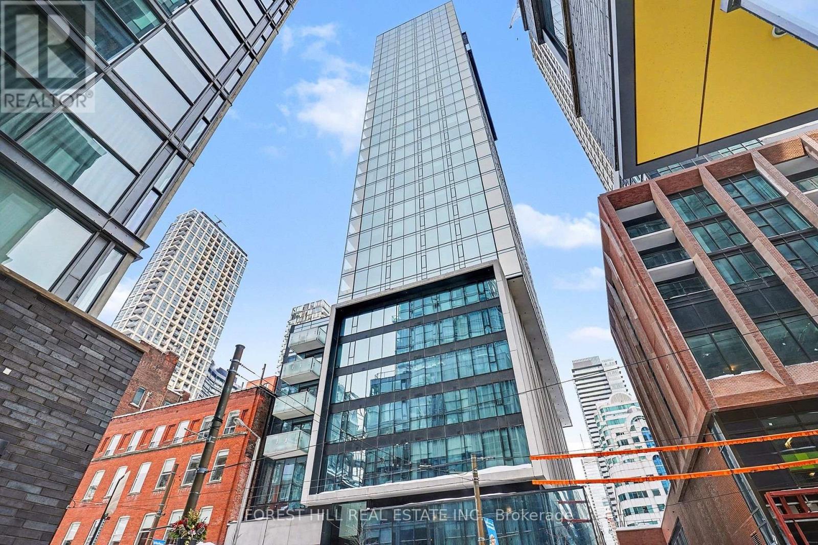 301 - 11 CHARLOTTE STREET, Toronto, Ontario