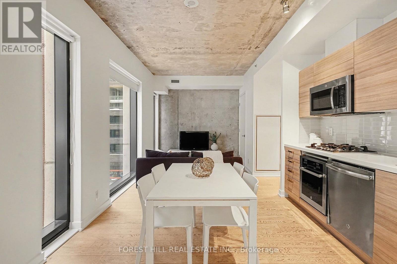 301 - 11 Charlotte Street, Toronto, Ontario  M5V 0M6 - Photo 10 - C12895234