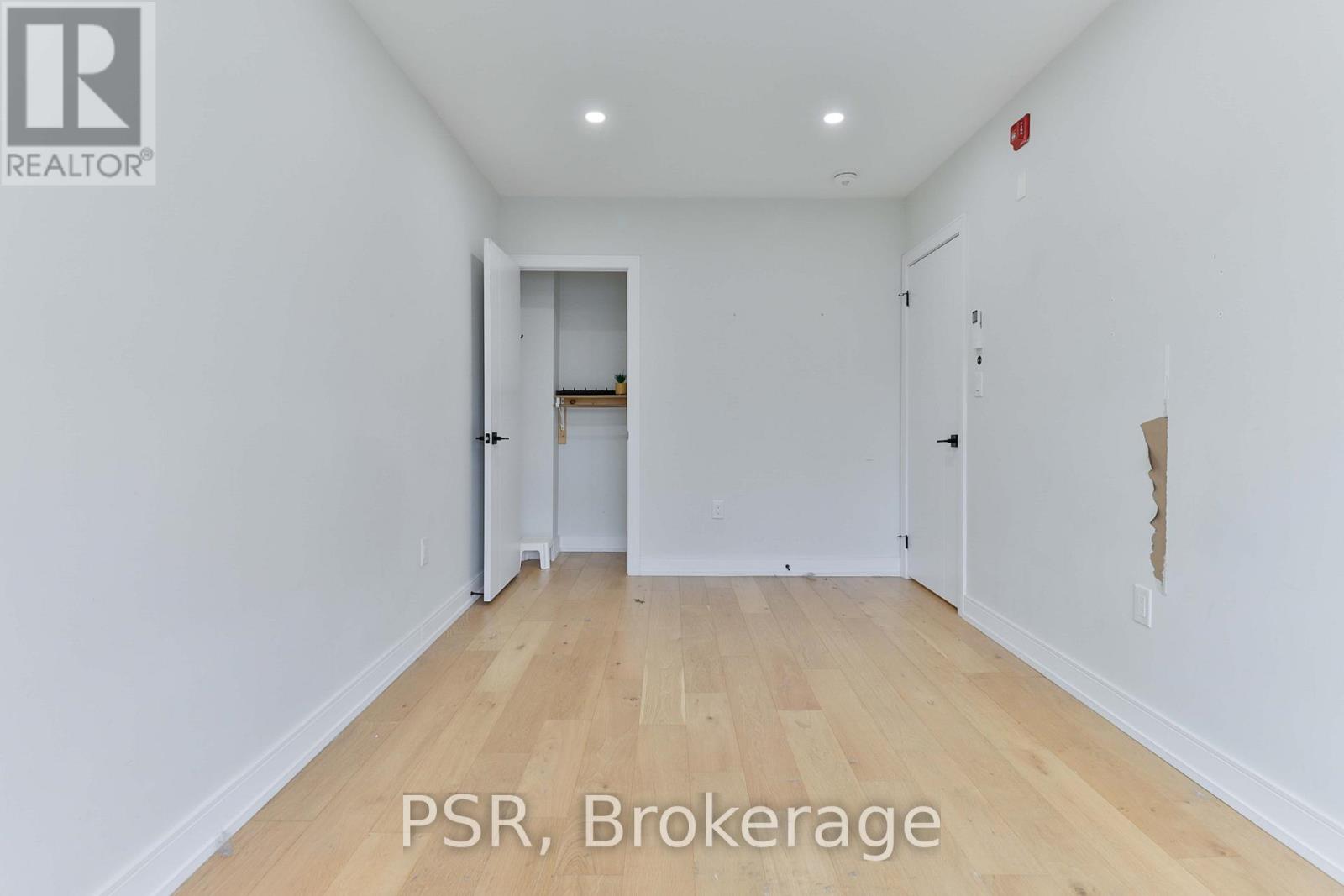 1 - 1173 Dundas Street W, Toronto, Ontario  M6J 1X3 - Photo 10 - C12895256