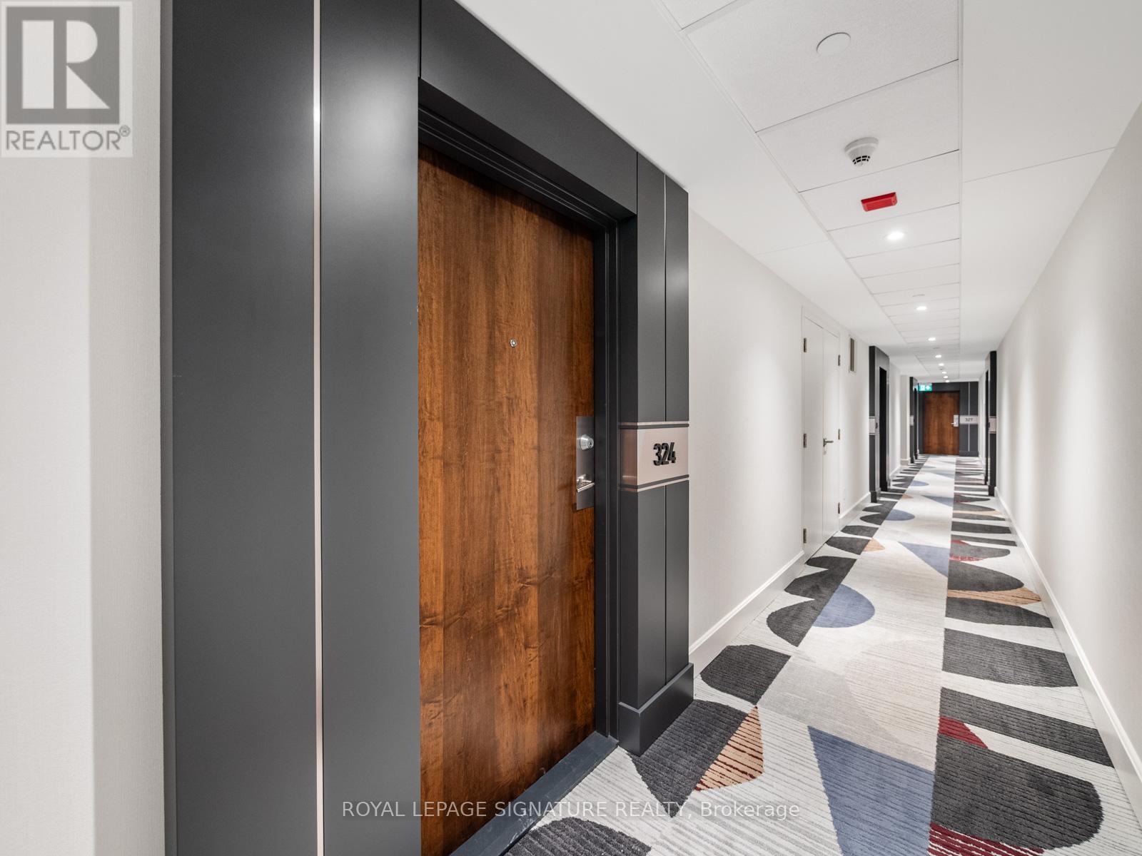 324 - 701 Sheppard Avenue W, Toronto, Ontario  M3H 2S7 - Photo 5 - C12895352