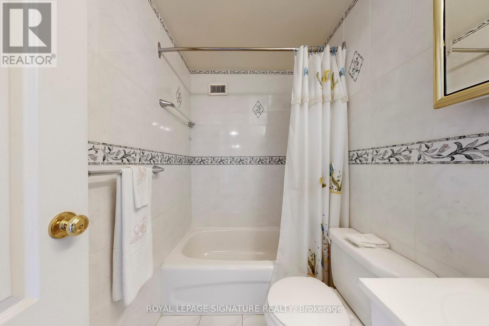 814 - 580 Christie Street, Toronto, Ontario  M6G 3E3 - Photo 21 - C12895370