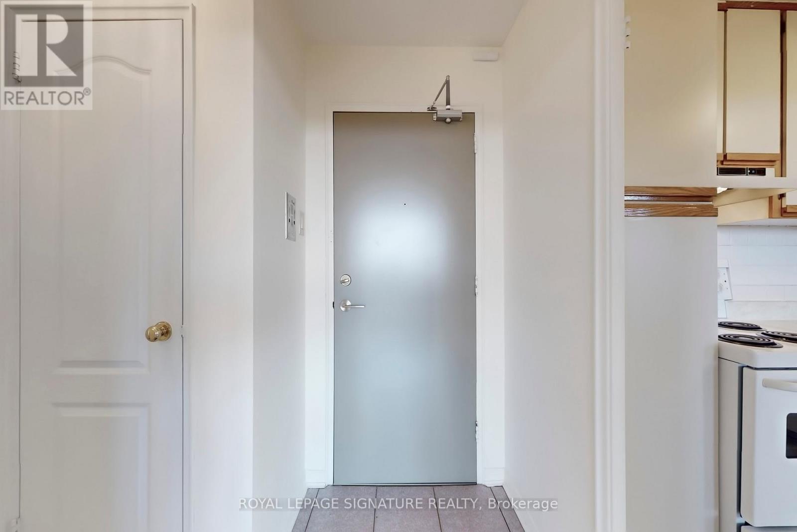 814 - 580 Christie Street, Toronto, Ontario  M6G 3E3 - Photo 23 - C12895370