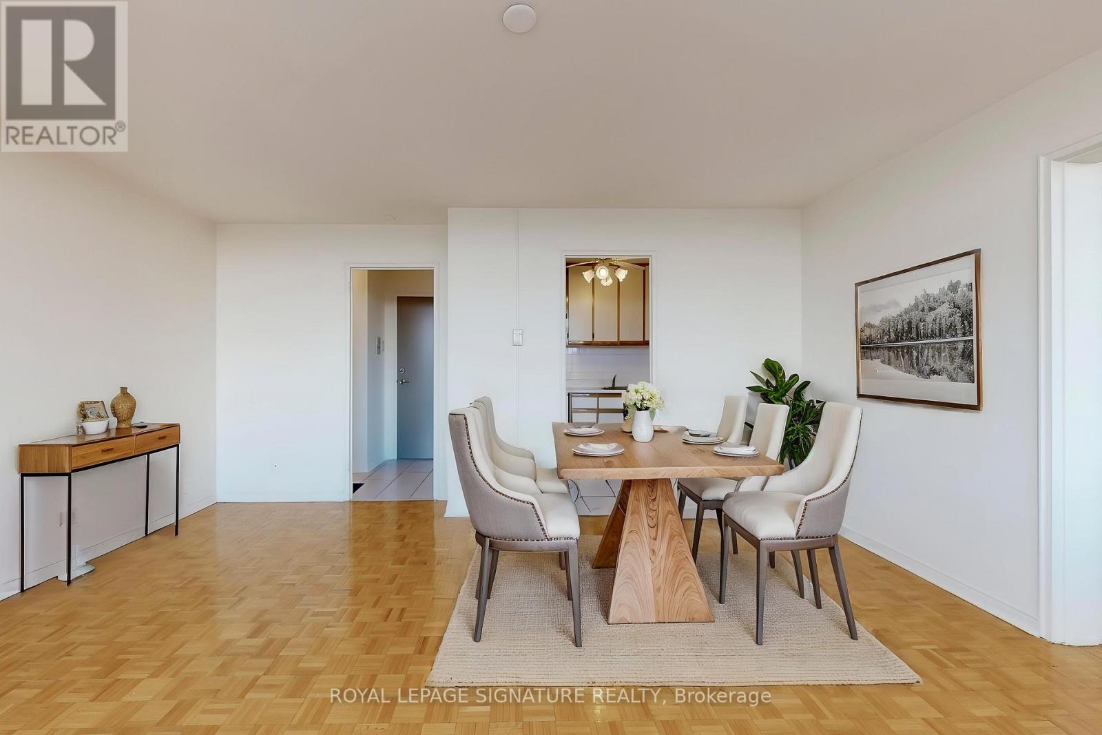 814 - 580 Christie Street, Toronto, Ontario  M6G 3E3 - Photo 7 - C12895370