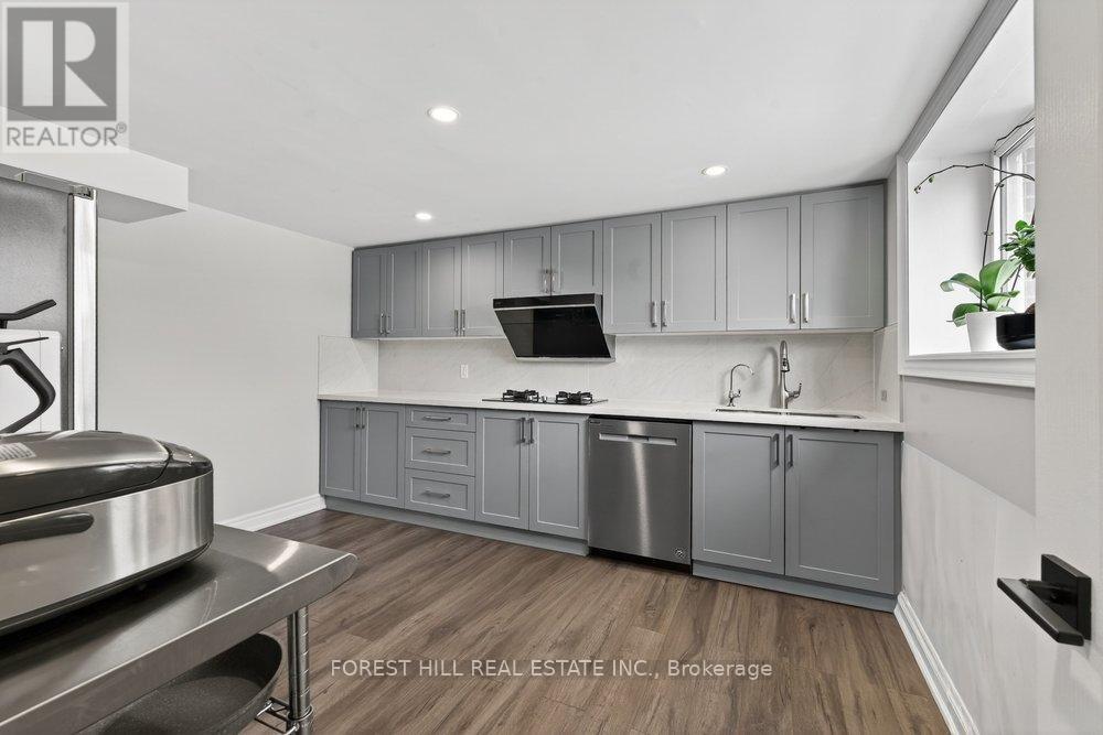 47 Tofino Crescent, Toronto, Ontario  M3B 1R9 - Photo 36 - C12895396