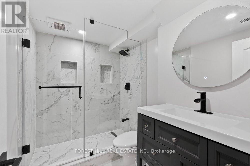 47 Tofino Crescent, Toronto, Ontario  M3B 1R9 - Photo 37 - C12895396