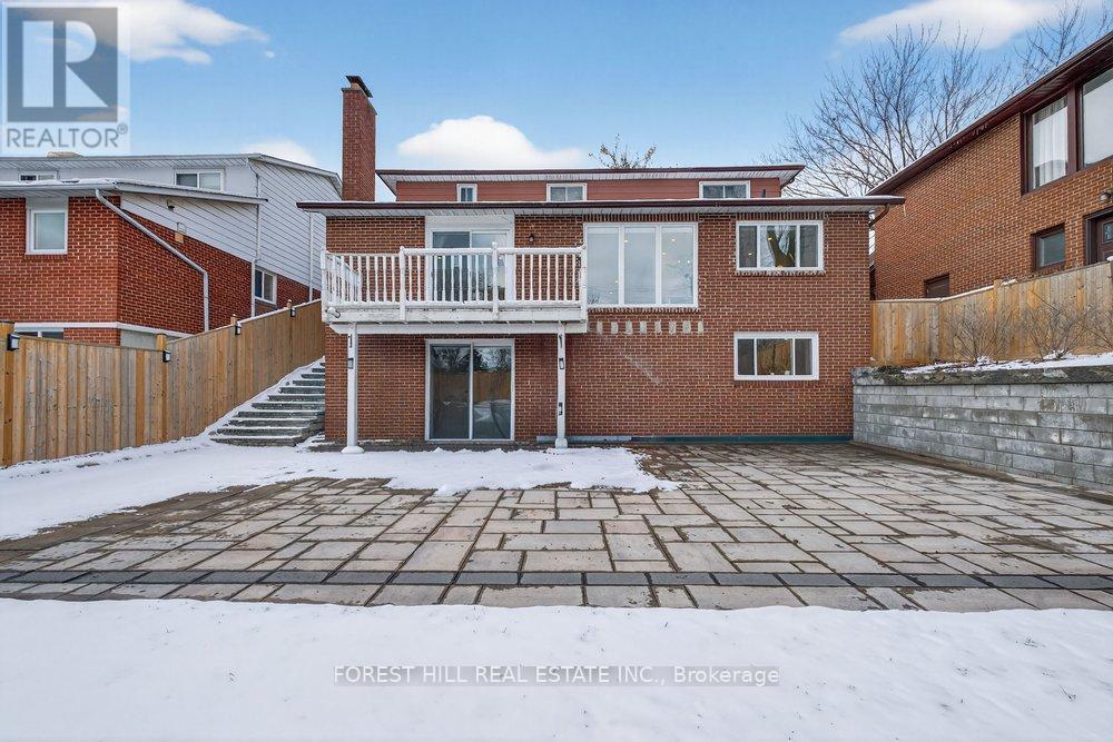 47 Tofino Crescent, Toronto, Ontario  M3B 1R9 - Photo 45 - C12895396