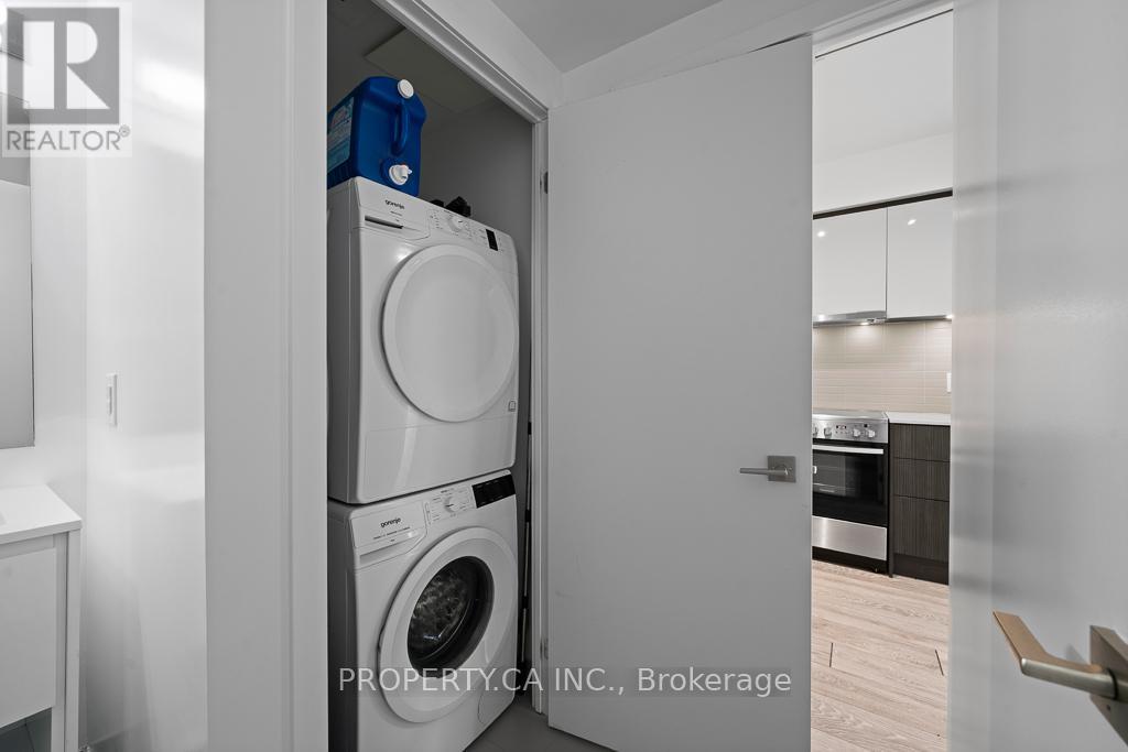 2911 - 159 Wellesley Street E, Toronto, Ontario  M4Y 0H5 - Photo 14 - C12895436