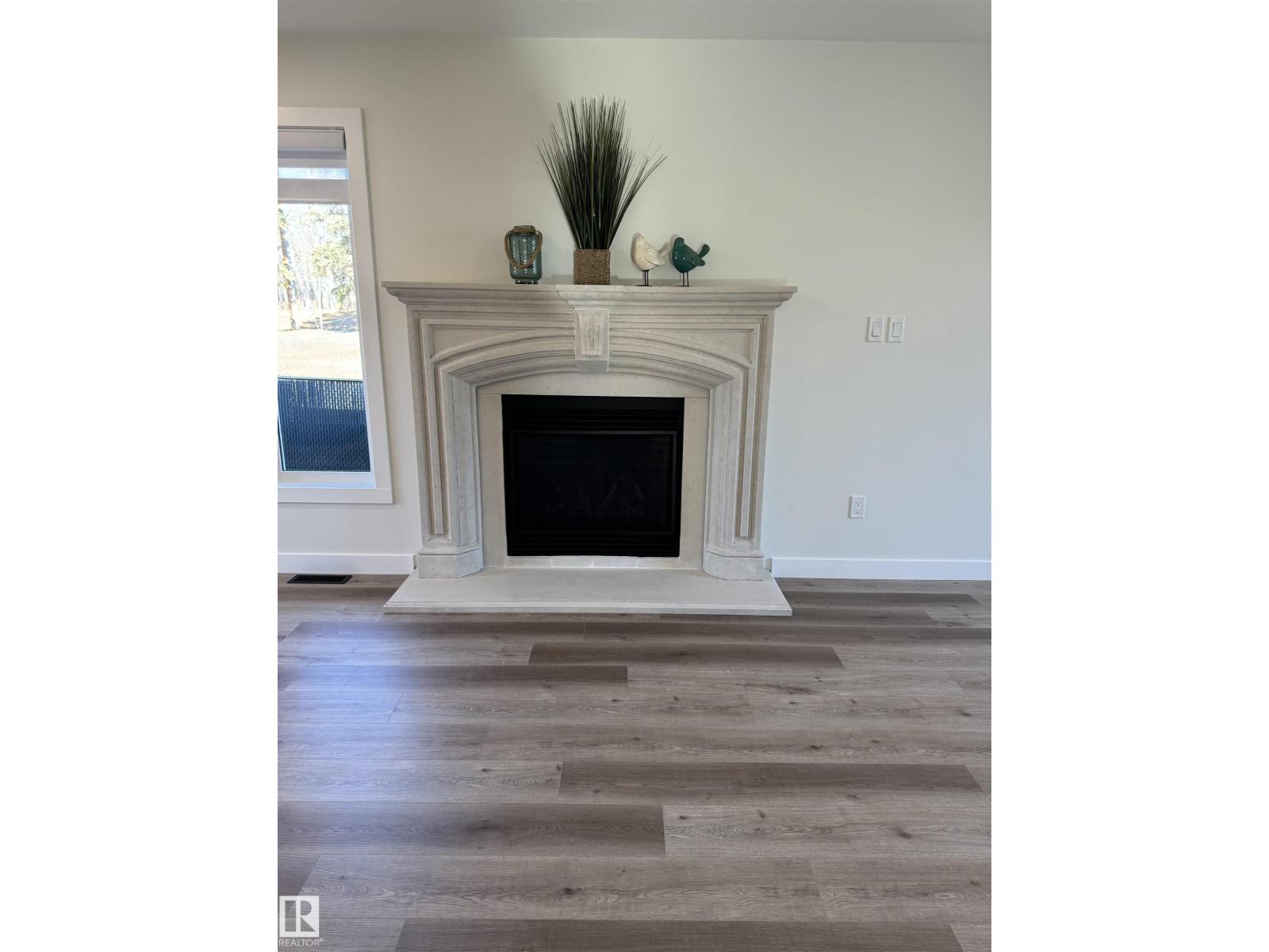 102 1 St, Rural Lac Ste. Anne County, Alberta  T0E 1A0 - Photo 16 - E4468887