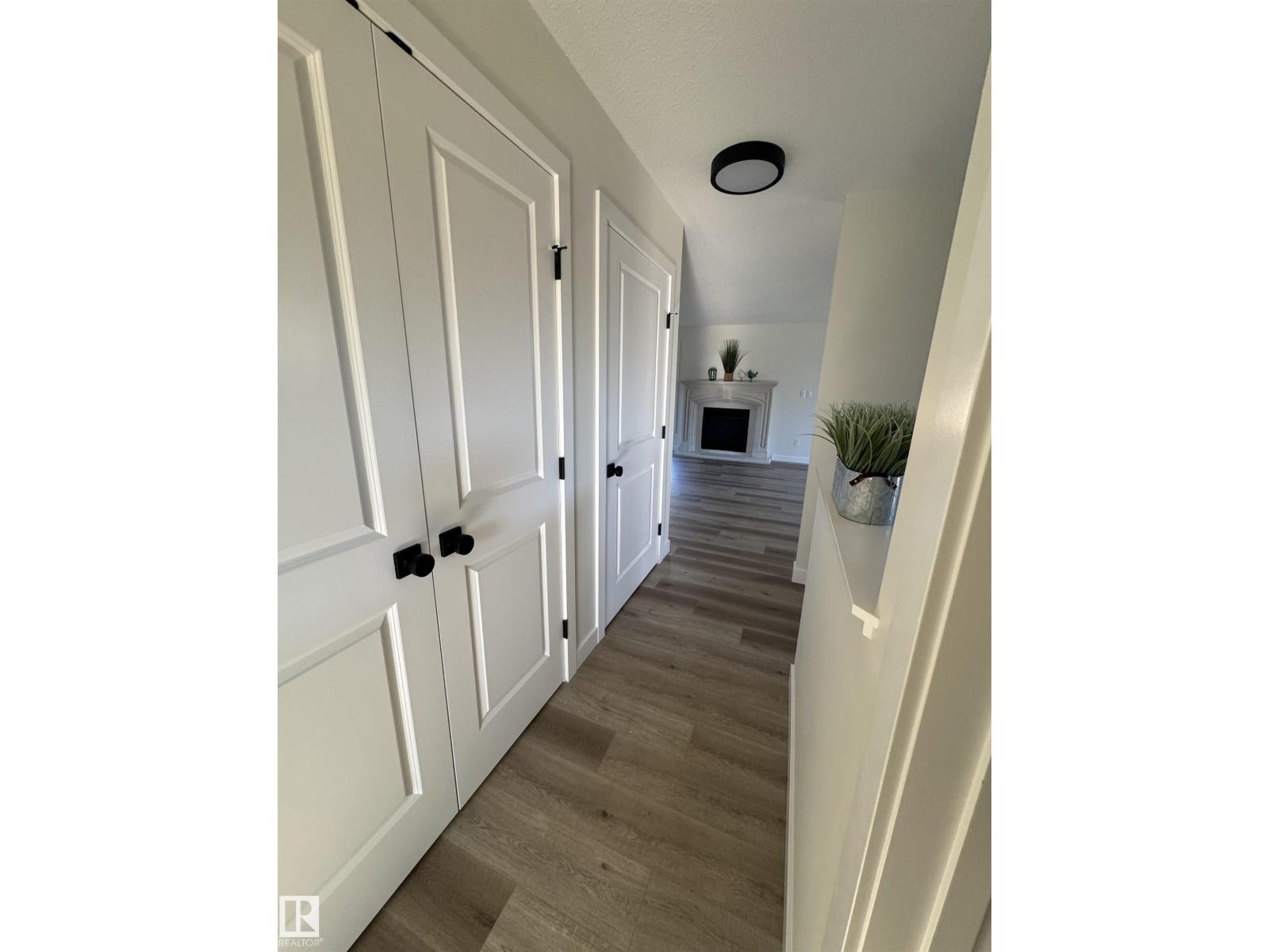 102 1 St, Rural Lac Ste. Anne County, Alberta  T0E 1A0 - Photo 13 - E4468887