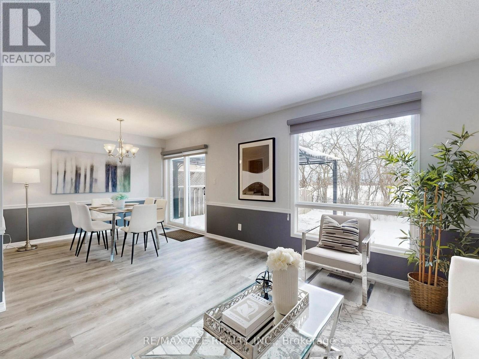 35 Stagemaster Crescent, Clarington, Ontario  L1E 2Y7 - Photo 10 - E12895204