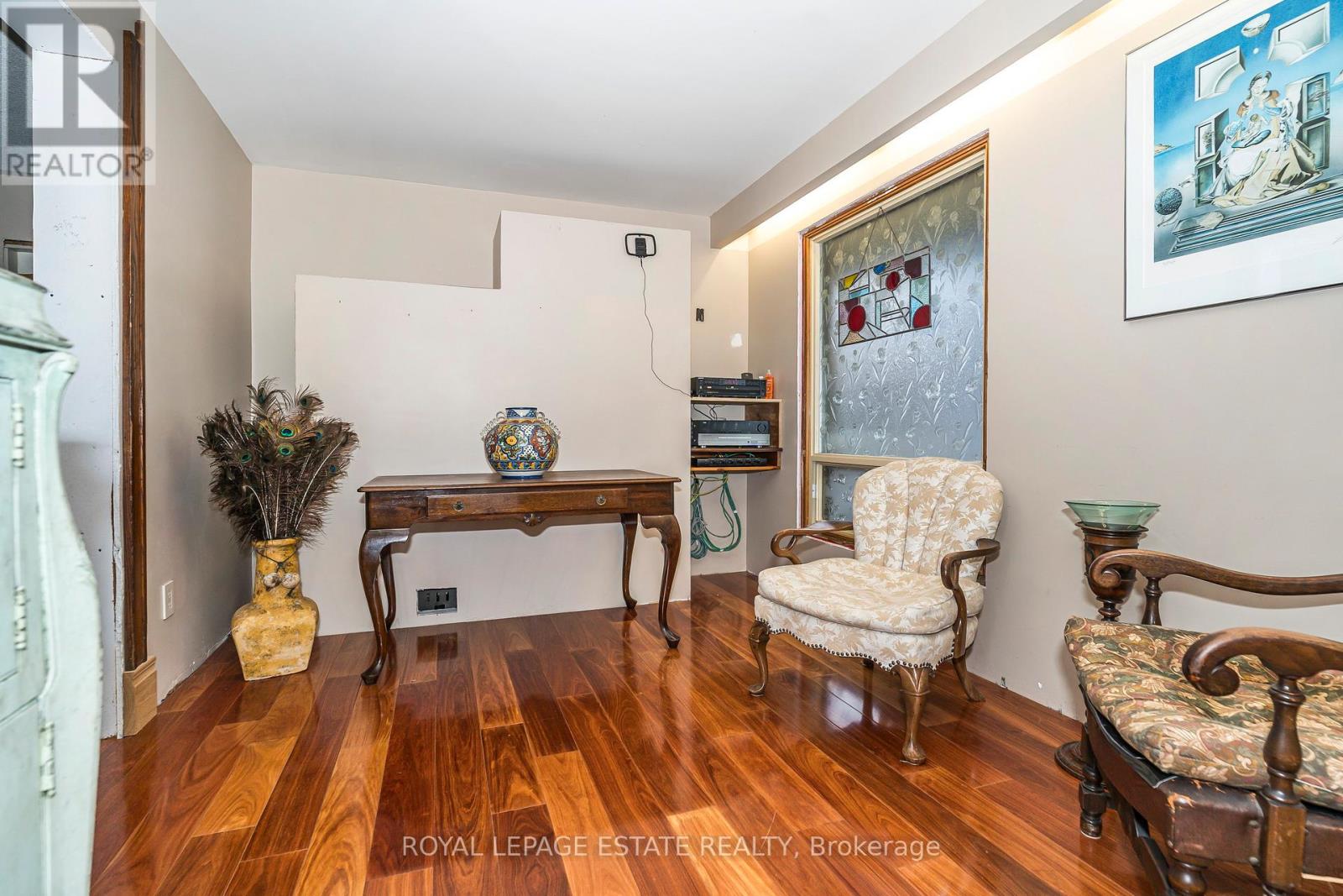 2 Jomar Avenue, Pickering, Ontario  L1V 2P9 - Photo 7 - E12895246