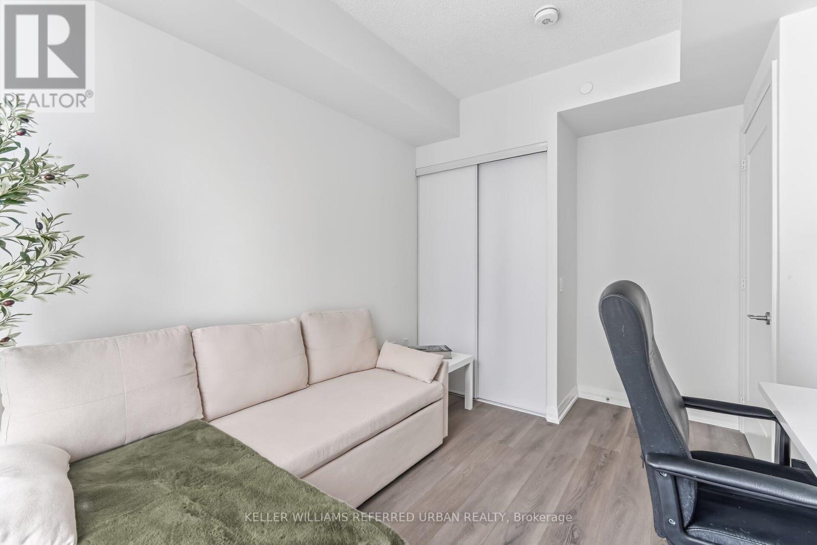 1115 - 9000 Jane Street, Vaughan (Maple), Ontario  L4K 0M6 - Photo 8 - N12895144