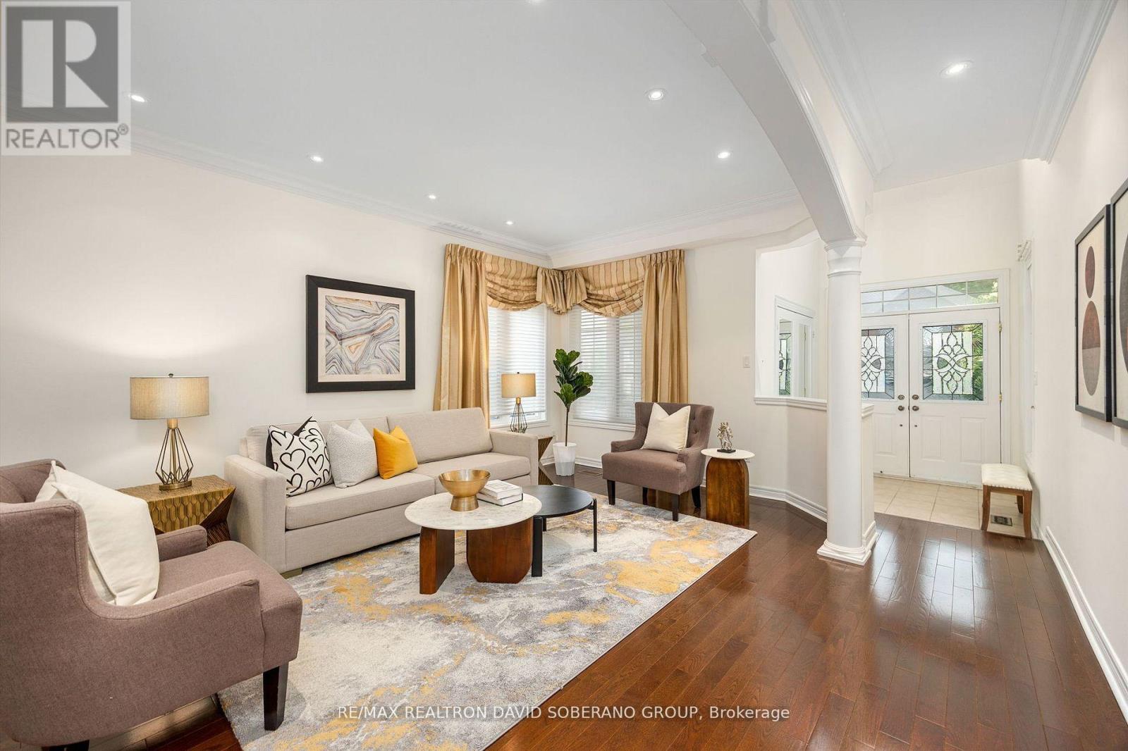 26 Chopin Boulevard, Vaughan, Ontario  L4J 8Y6 - Photo 3 - N12895148