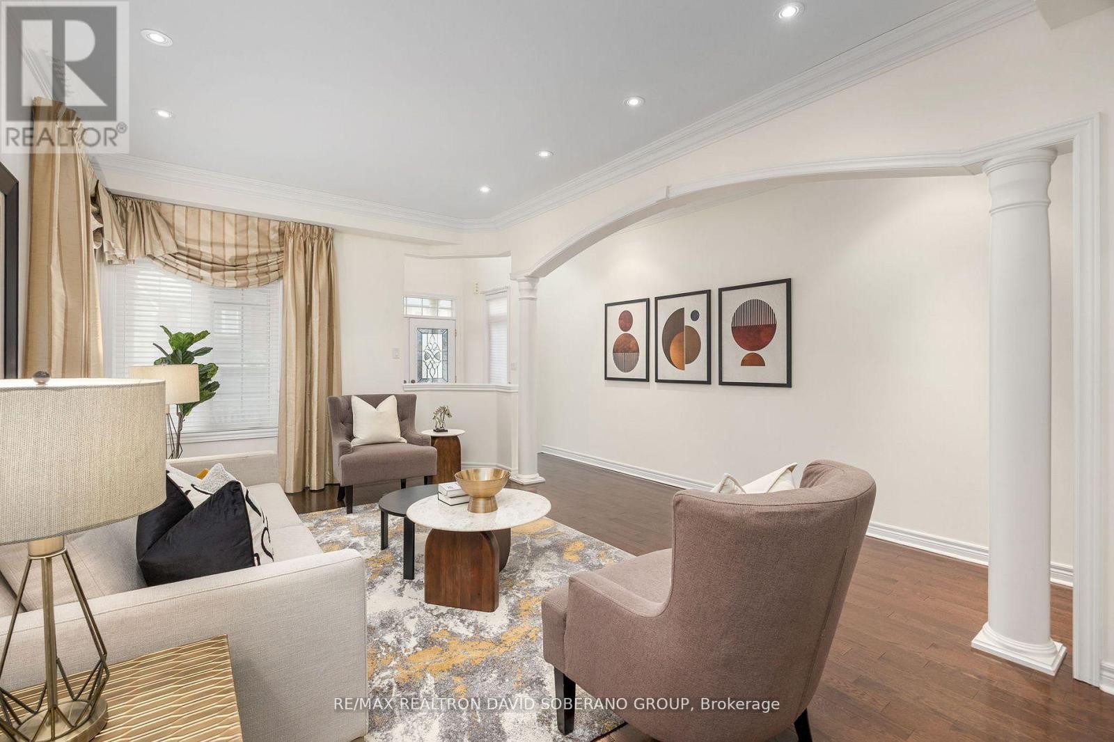 26 Chopin Boulevard, Vaughan, Ontario  L4J 8Y6 - Photo 4 - N12895148