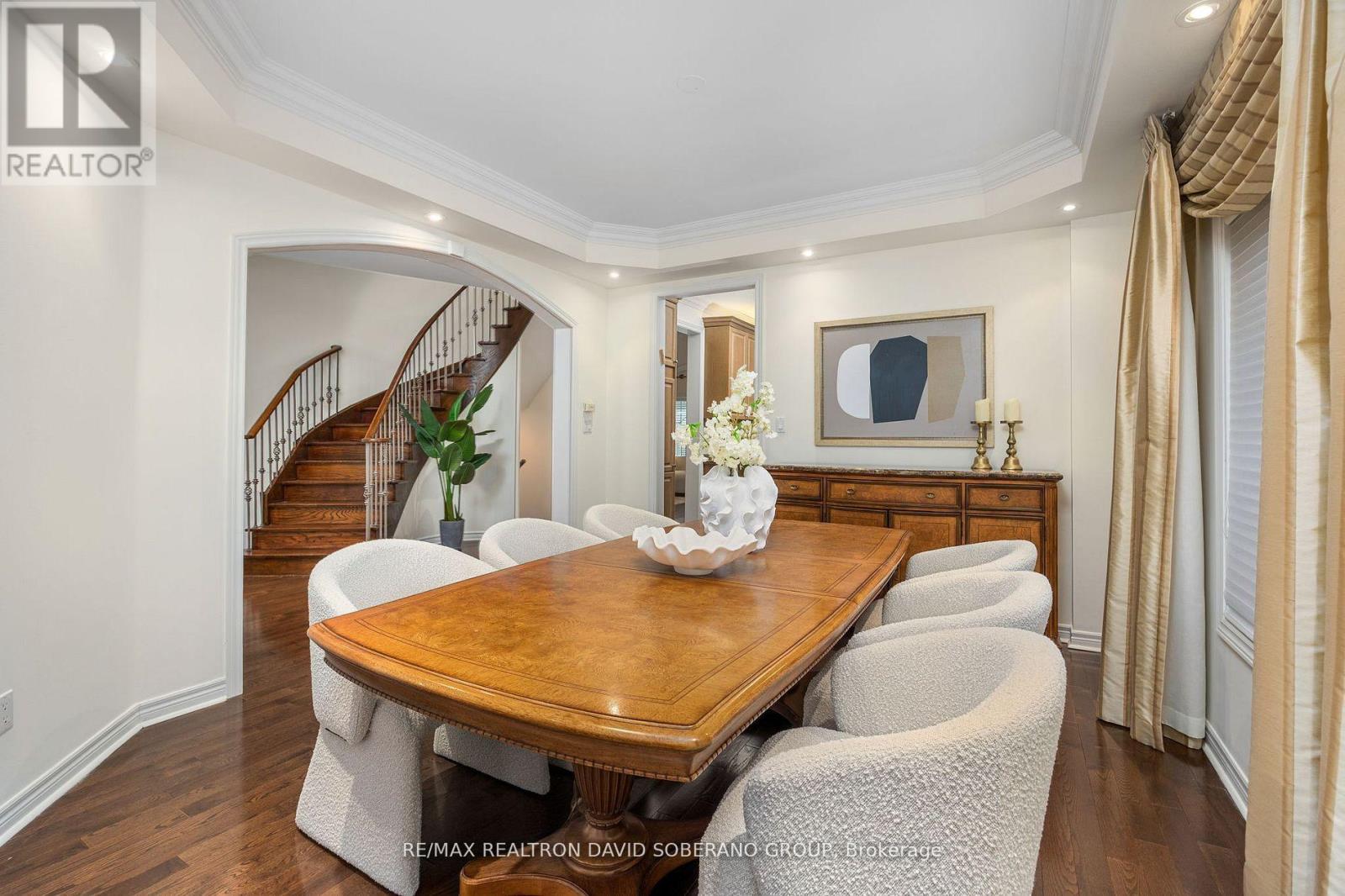 26 Chopin Boulevard, Vaughan, Ontario  L4J 8Y6 - Photo 5 - N12895148