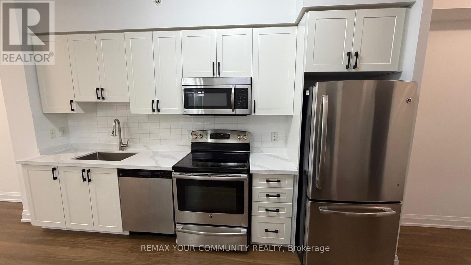 1112 - 7171 Yonge Street, Markham (Grandview), Ontario  L3T 0C5 - Photo 6 - N12895224