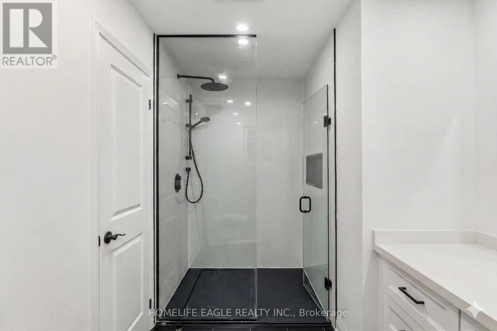 26 Whitetail Court, Vaughan, Ontario  L4L 5K9 - Photo 27 - N12895274