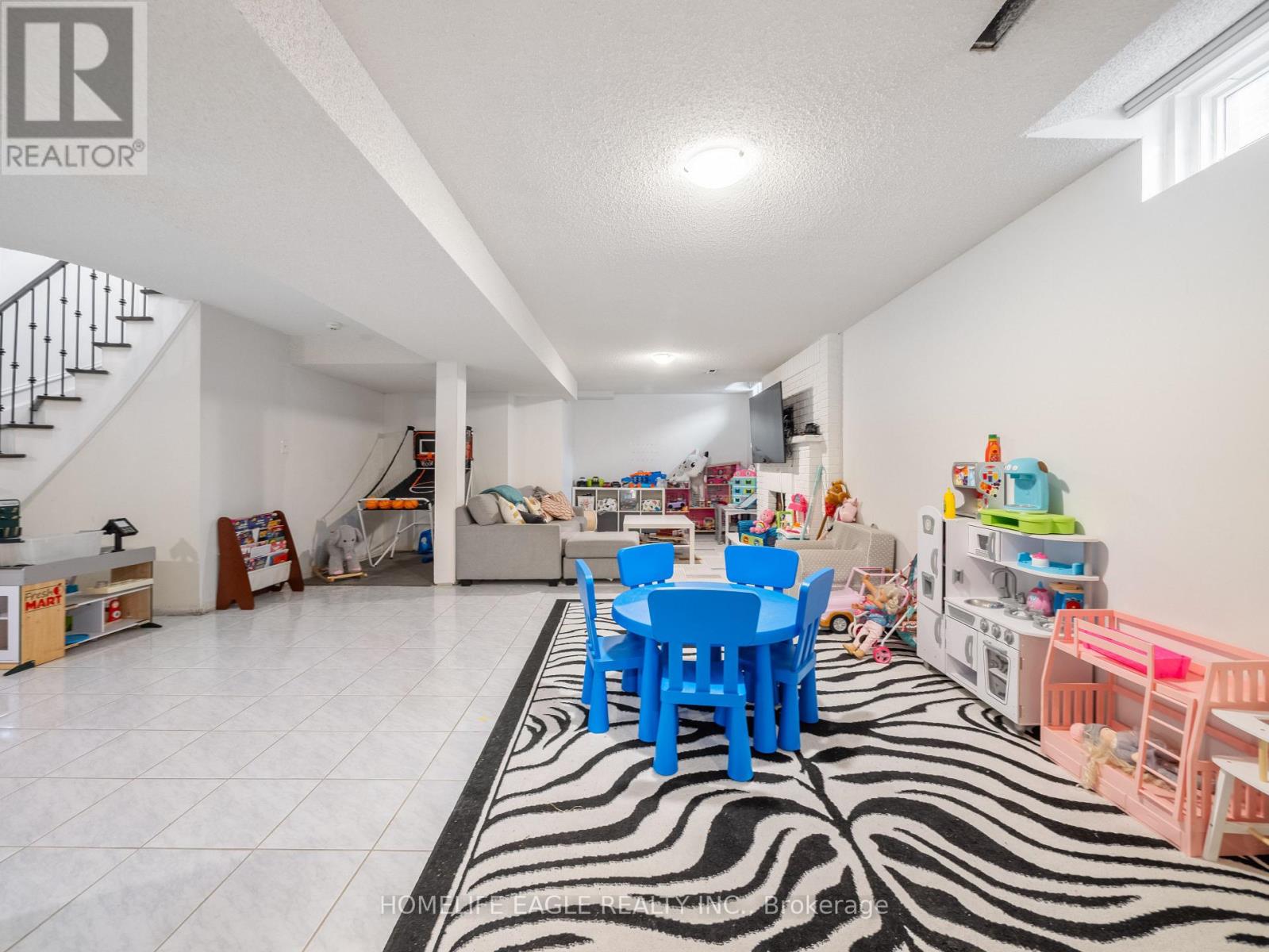 26 Whitetail Court, Vaughan, Ontario  L4L 5K9 - Photo 37 - N12895274