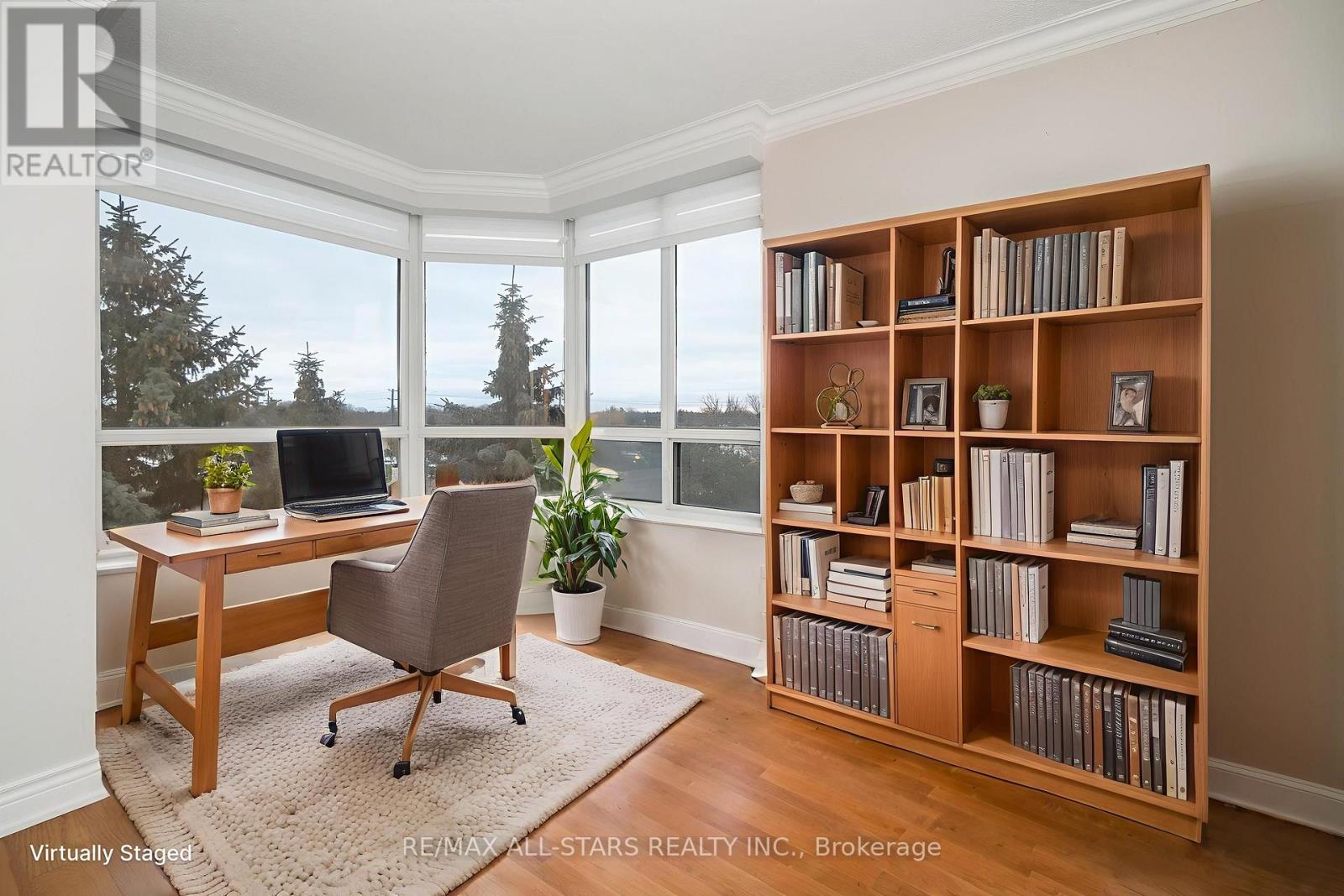 404 - 610 Bullock Drive, Markham (Markville), Ontario  L3R 0G1 - Photo 14 - N12895330