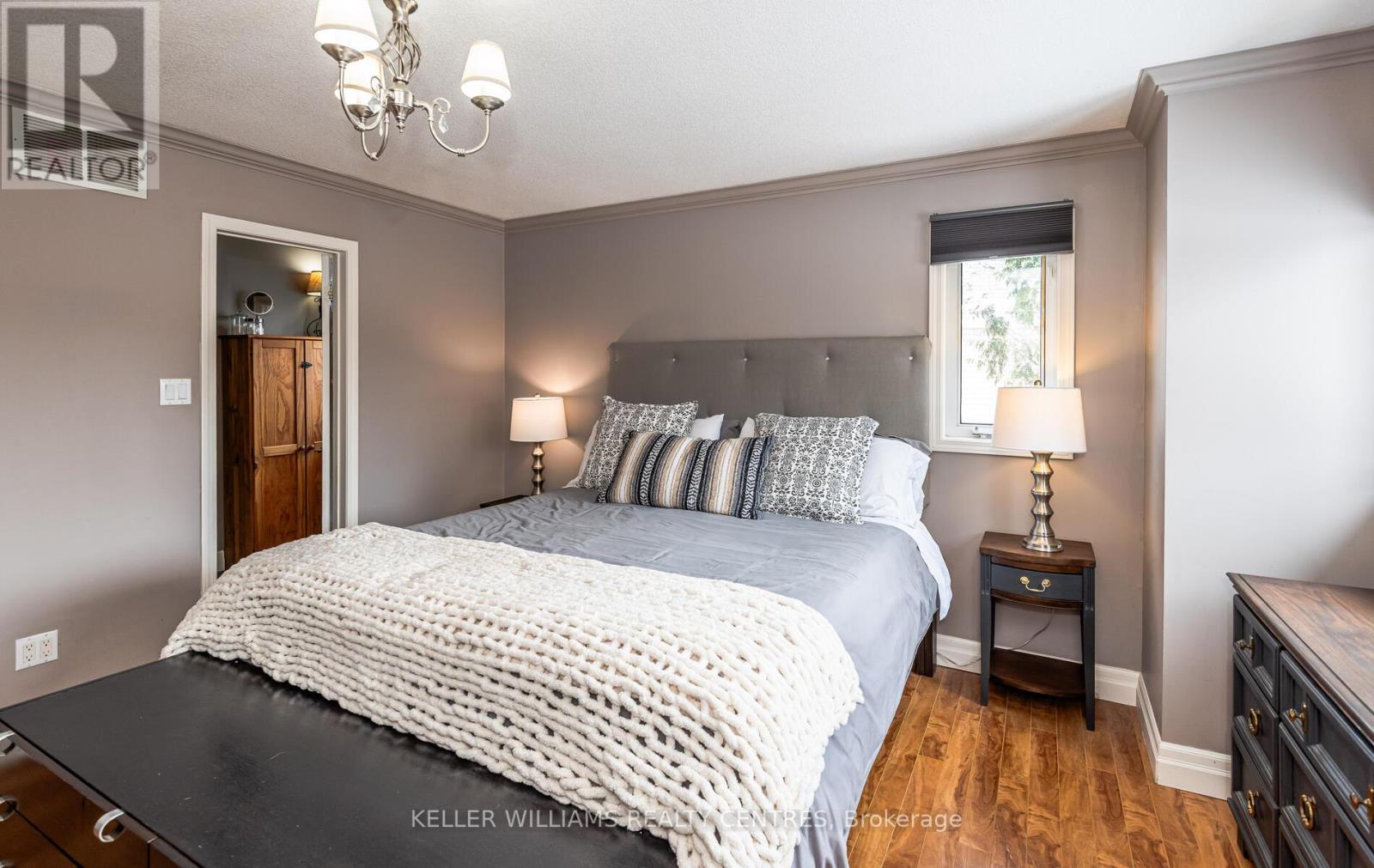 142 Mainprize Crescent, East Gwillimbury, Ontario  L0G 1M0 - Photo 13 - N12895362