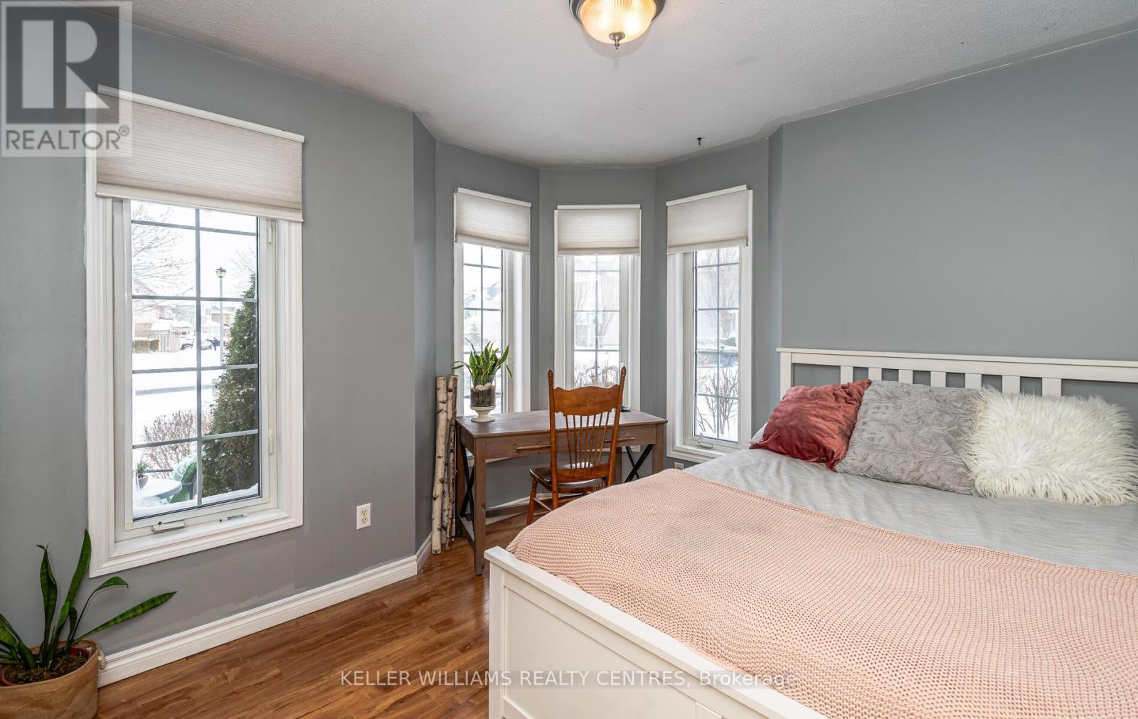 142 Mainprize Crescent, East Gwillimbury, Ontario  L0G 1M0 - Photo 19 - N12895362