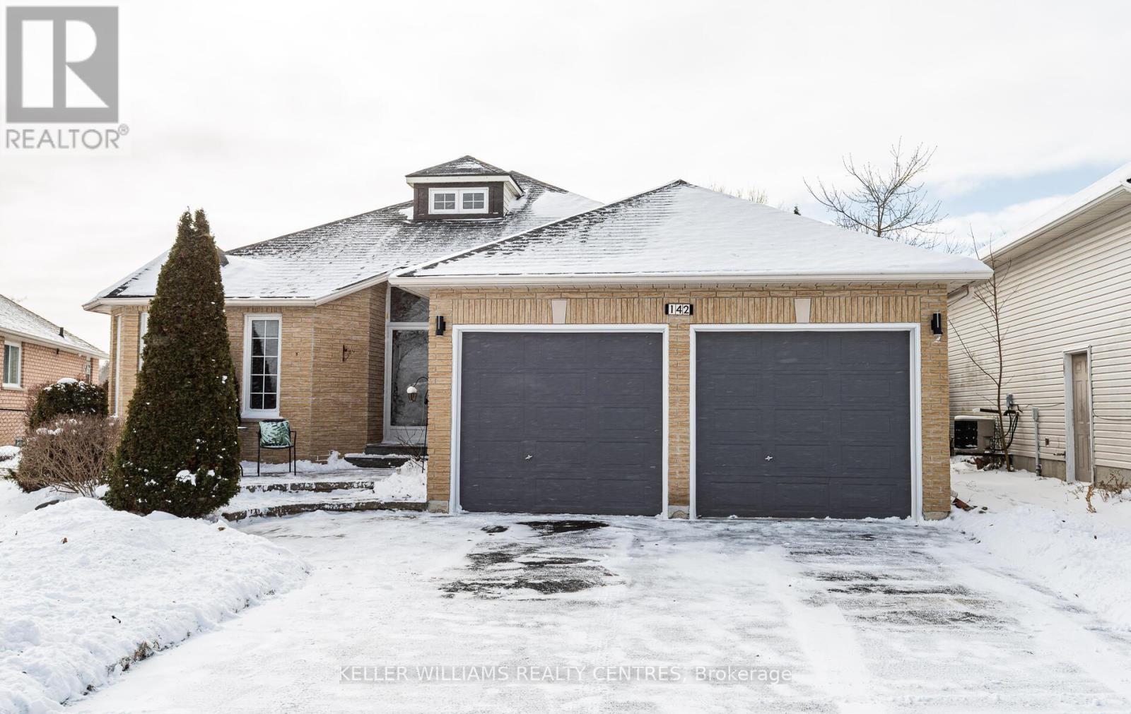 142 Mainprize Crescent, East Gwillimbury, Ontario  L0G 1M0 - Photo 2 - N12895362