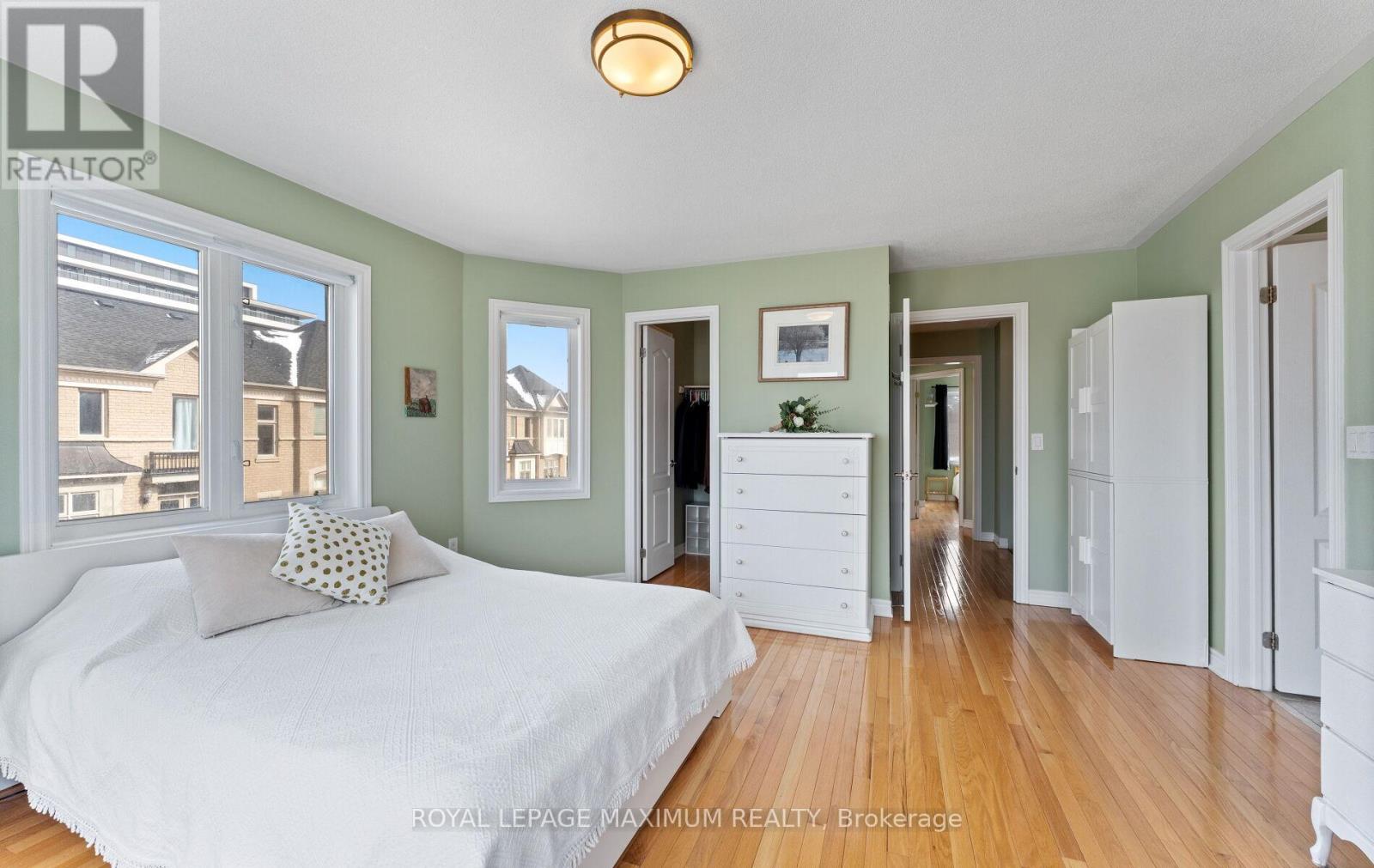 25 John Frank Road, Vaughan, Ontario  L4L 0A5 - Photo 22 - N12895374