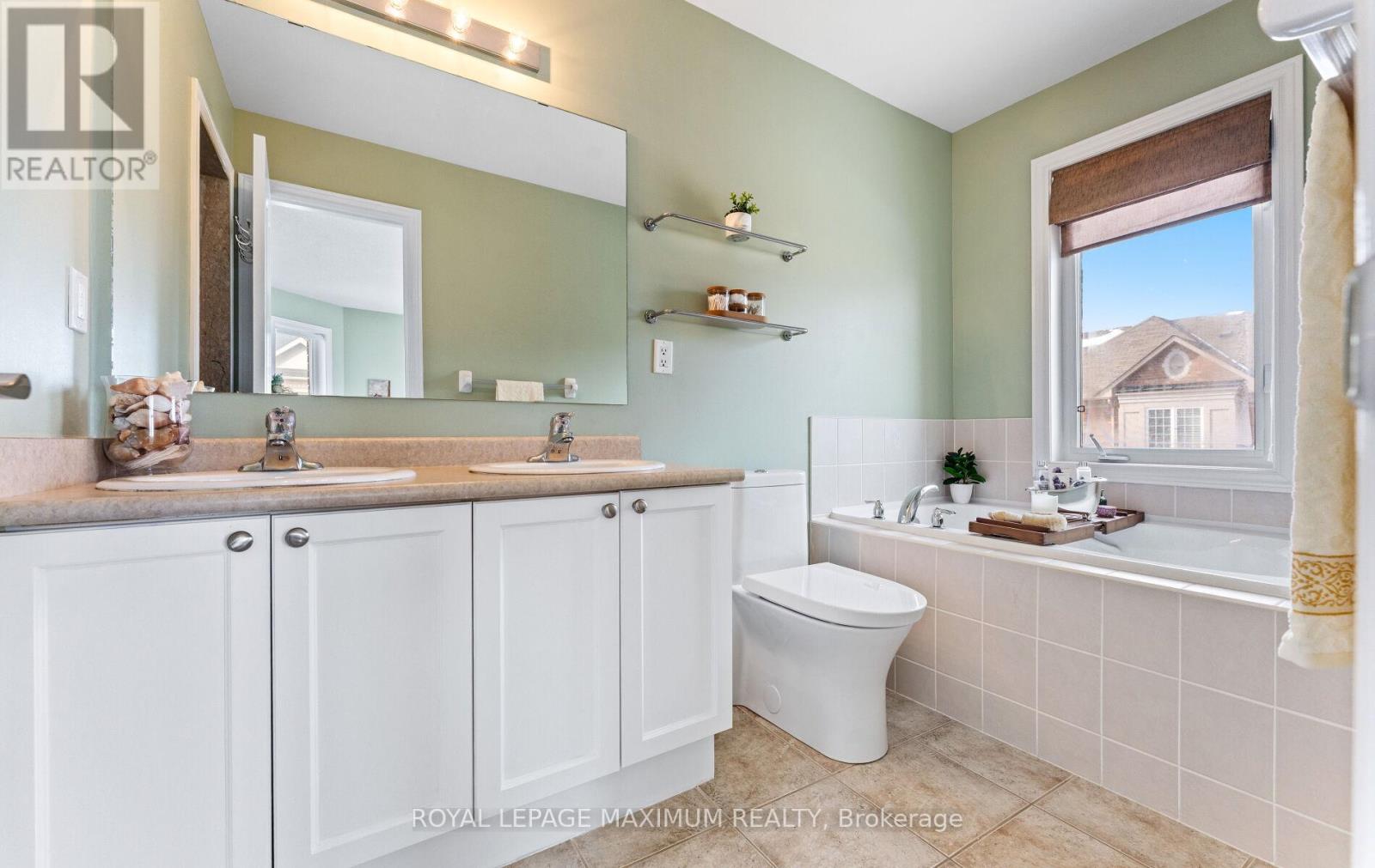 25 John Frank Road, Vaughan, Ontario  L4L 0A5 - Photo 24 - N12895374