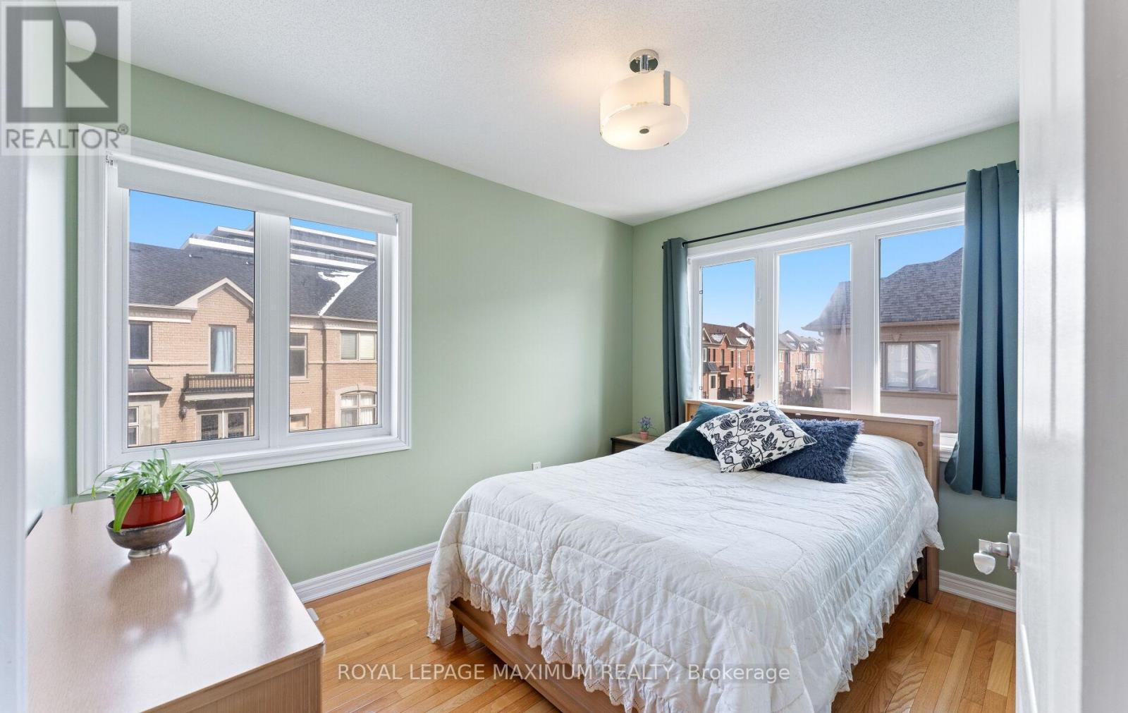 25 John Frank Road, Vaughan, Ontario  L4L 0A5 - Photo 27 - N12895374