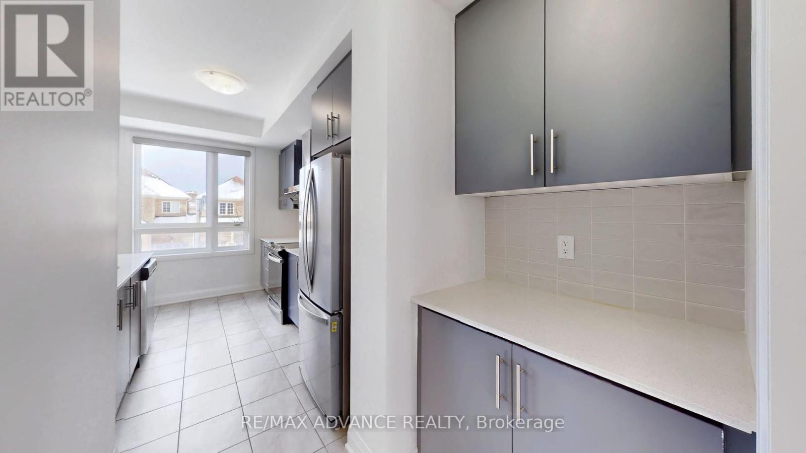 4 Carole Bell Way, Markham, Ontario  L6E 0W2 - Photo 14 - N12895404