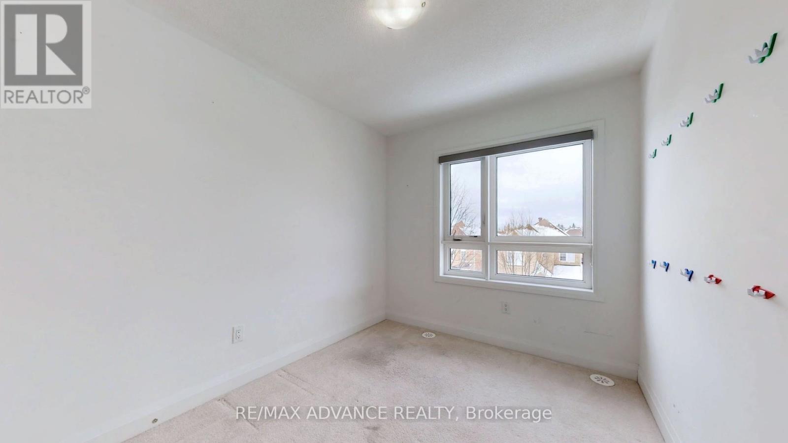 4 Carole Bell Way, Markham, Ontario  L6E 0W2 - Photo 28 - N12895404