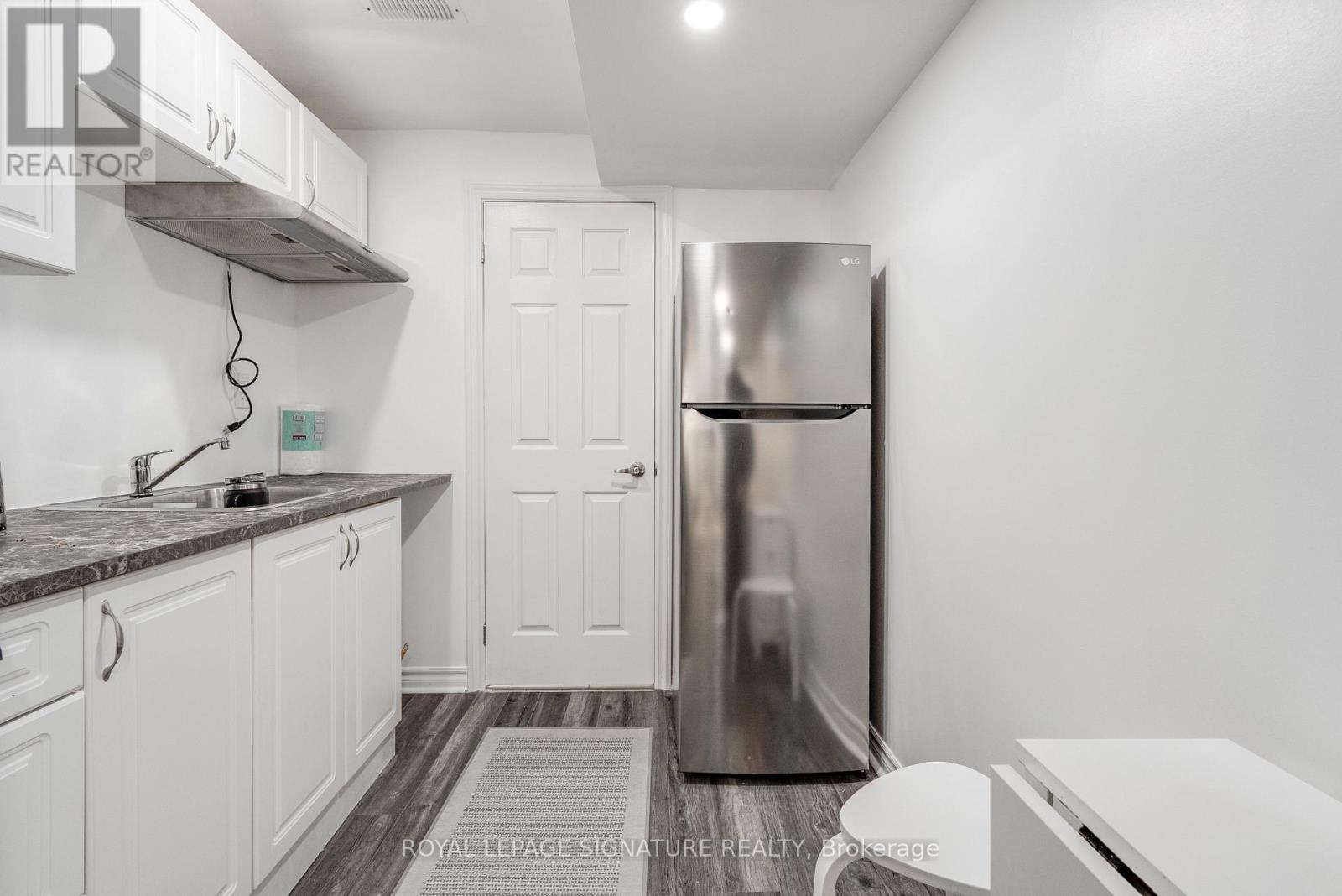 14 Queen Mary Court, Vaughan, Ontario L4L 0H9 - Photo 39 - N12895428