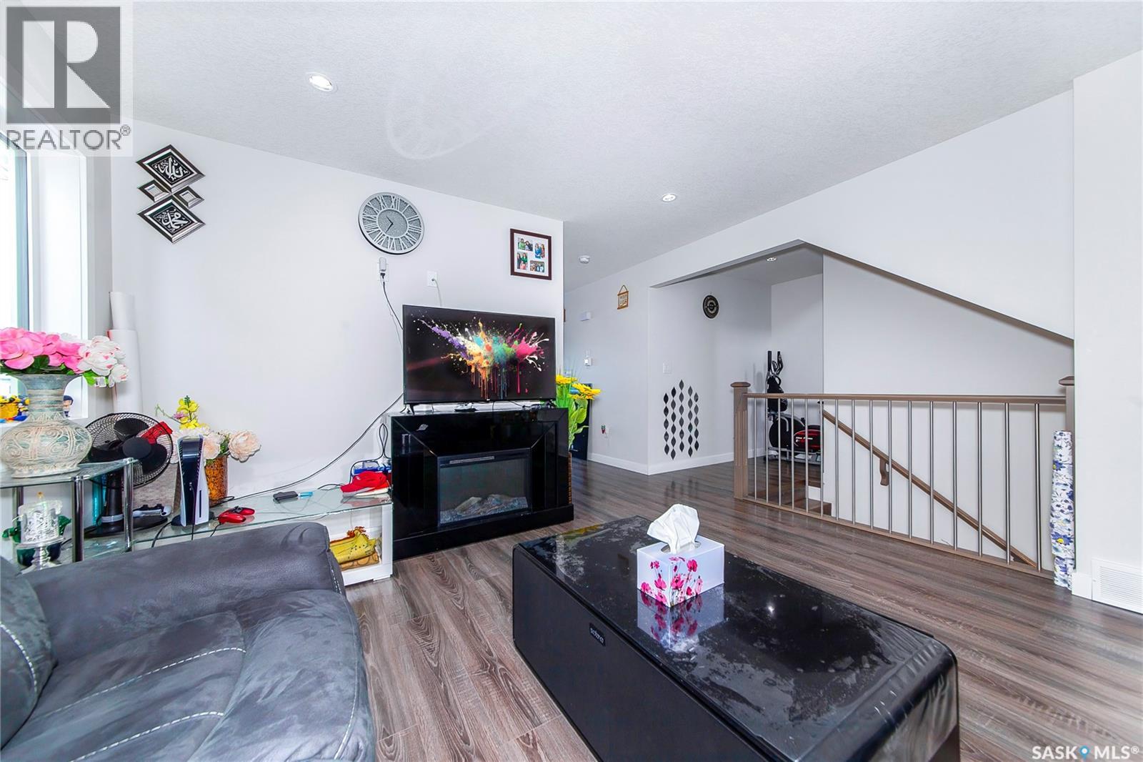 4166 Diefenbaker Drive, Saskatoon, Saskatchewan  S7I 6W8 - Photo 10 - SK030725