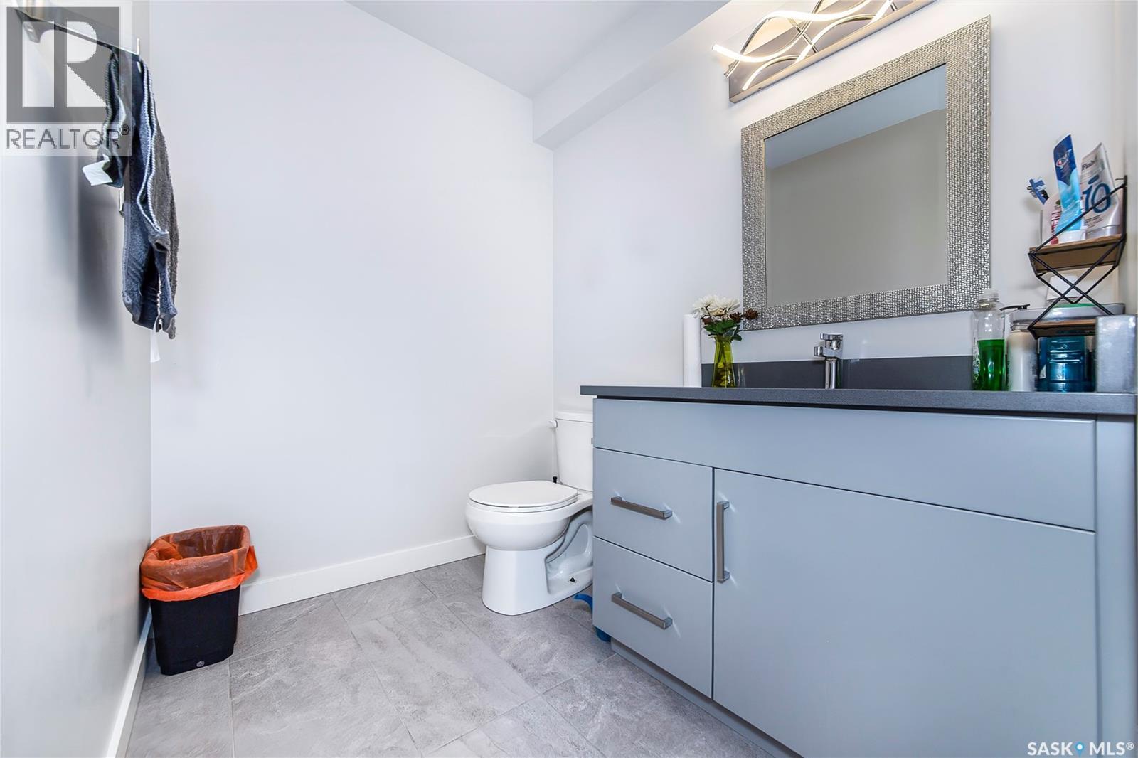 4166 Diefenbaker Drive, Saskatoon, Saskatchewan  S7I 6W8 - Photo 12 - SK030725