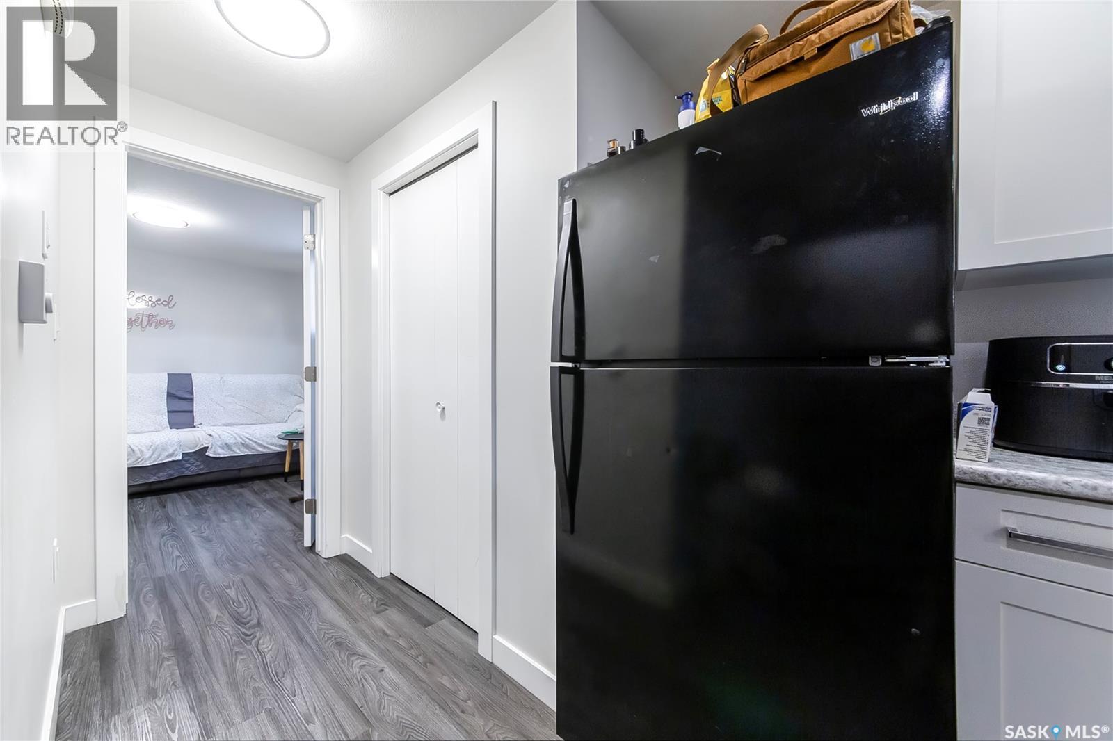 4166 Diefenbaker Drive, Saskatoon, Saskatchewan  S7I 6W8 - Photo 38 - SK030725