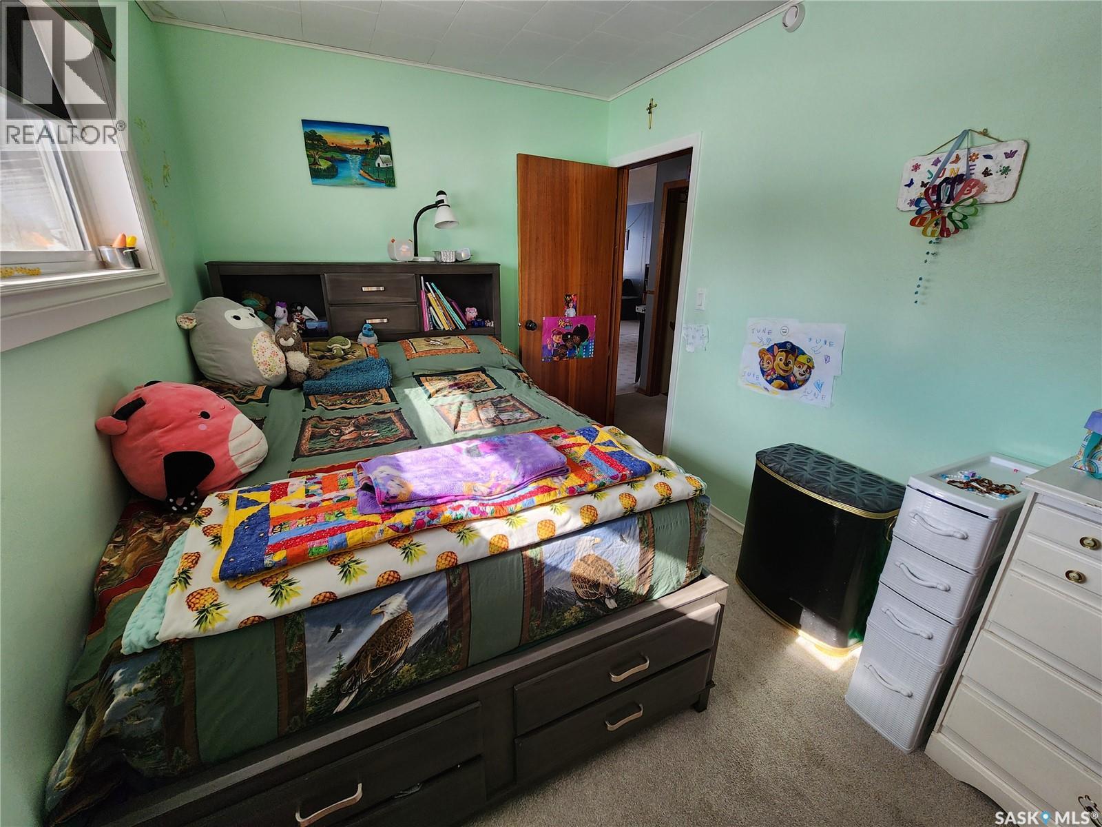 304 Second Avenue E, Lampman, Saskatchewan  S0C 1N0 - Photo 36 - SK030695