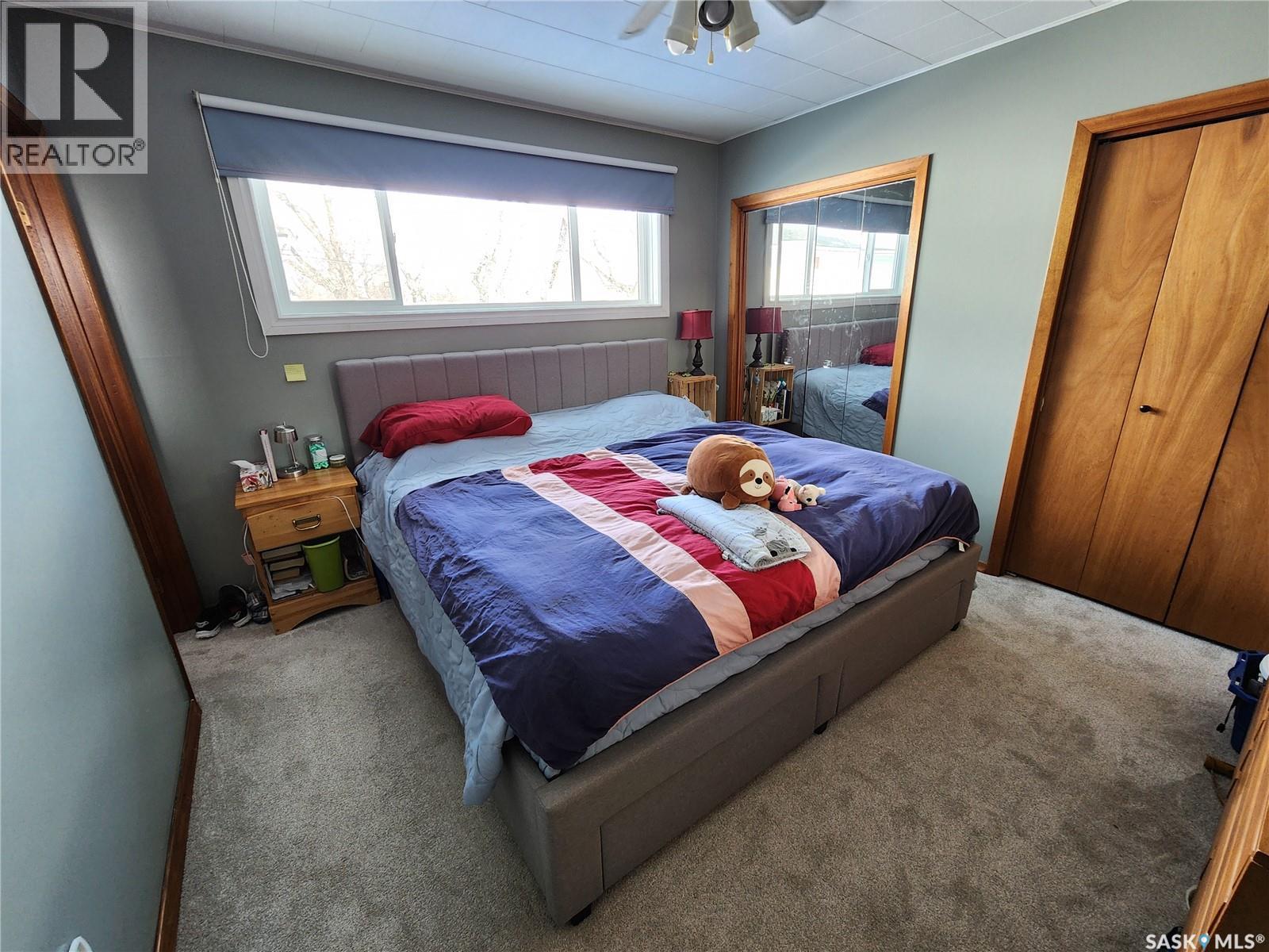 304 Second Avenue E, Lampman, Saskatchewan  S0C 1N0 - Photo 41 - SK030695