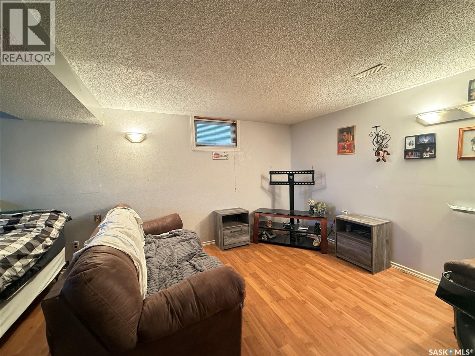 267 Froom Crescent, Regina, Saskatchewan  S4N 1T2 - Photo 13 - SK030602