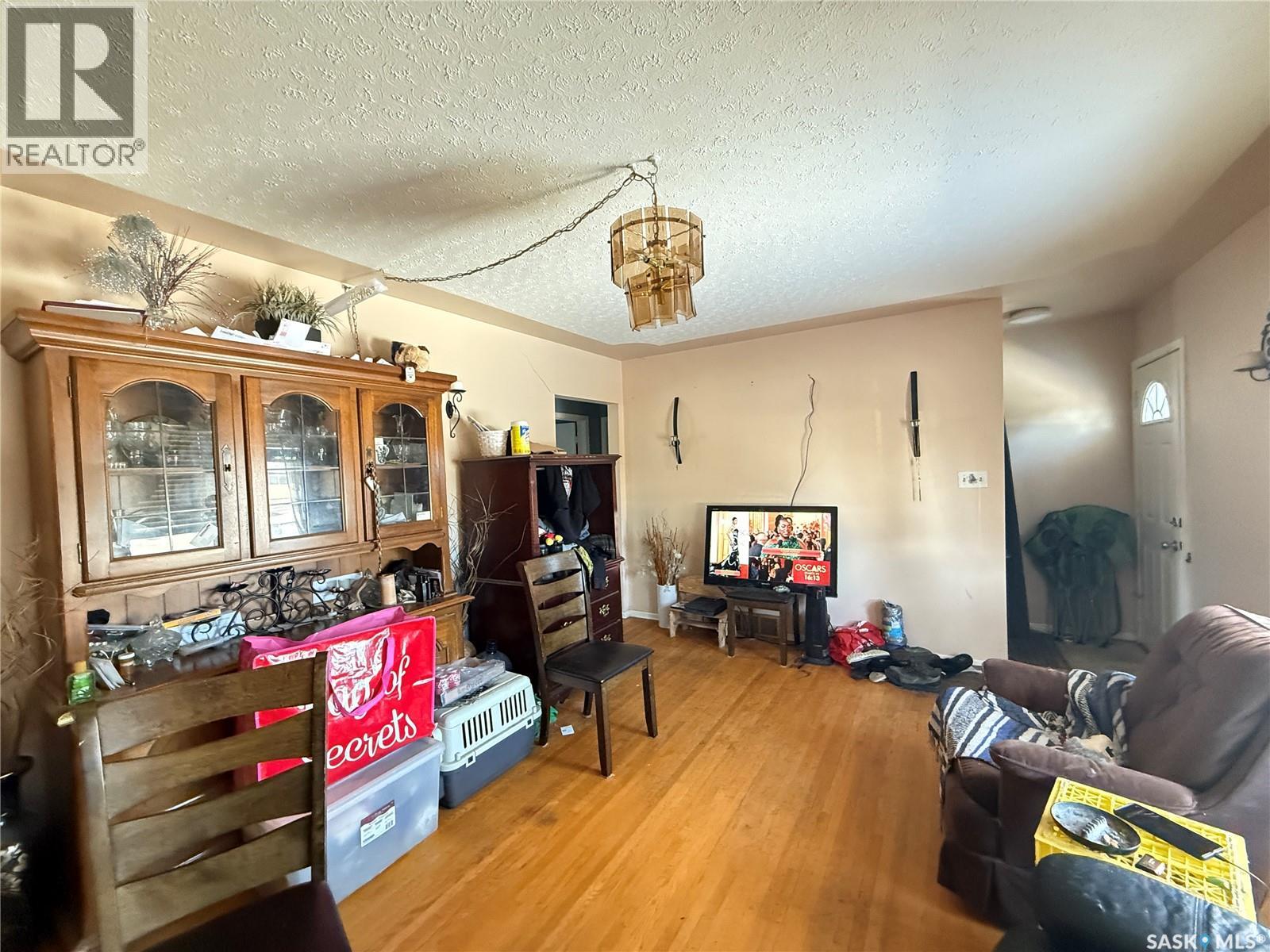 267 Froom Crescent, Regina, Saskatchewan  S4N 1T2 - Photo 3 - SK030602