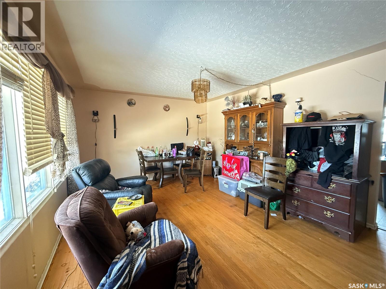 267 Froom Crescent, Regina, Saskatchewan  S4N 1T2 - Photo 4 - SK030602