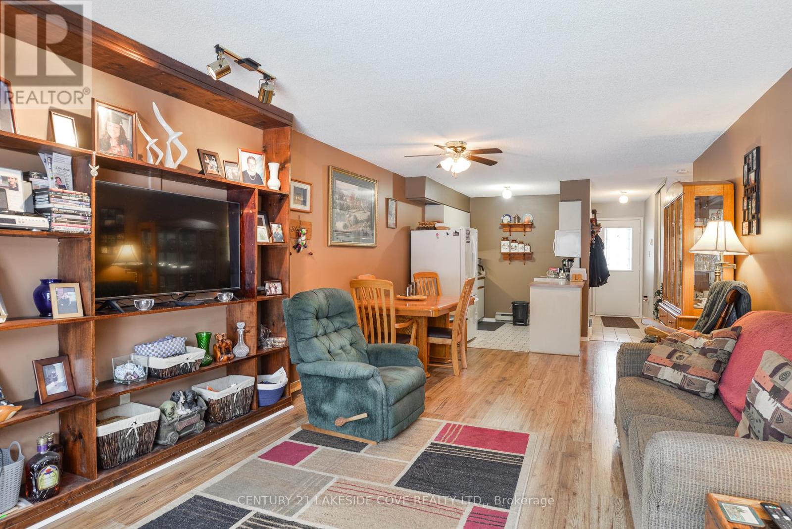 71 Laguna Parkway, Ramara, Ontario  L0K 1B0 - Photo 13 - S12895286