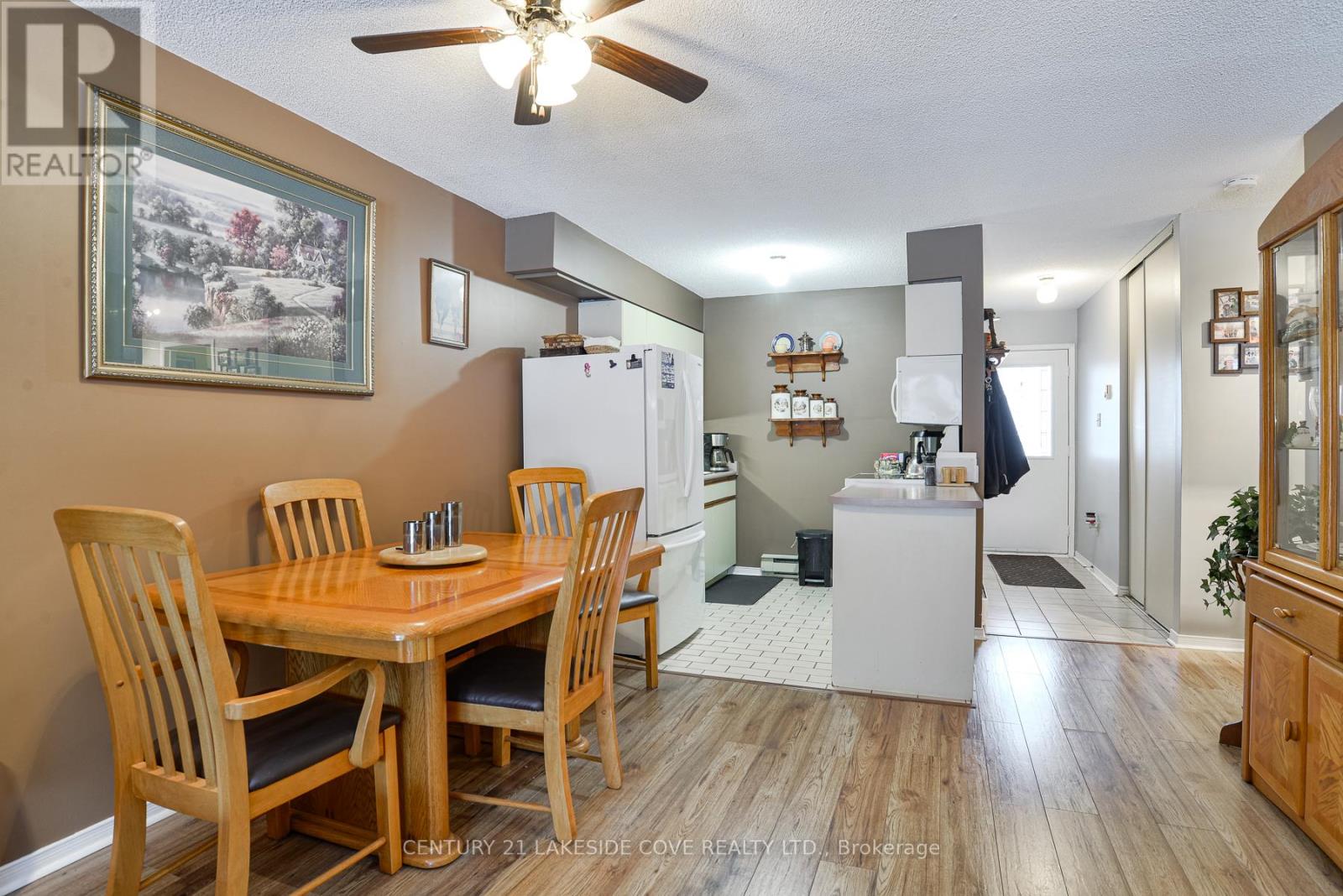 71 Laguna Parkway, Ramara, Ontario  L0K 1B0 - Photo 8 - S12895286