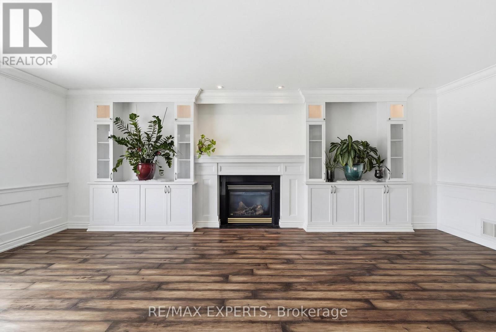 165 Sproule Drive, Barrie, Ontario  L4N 0R1 - Photo 11 - S12895368