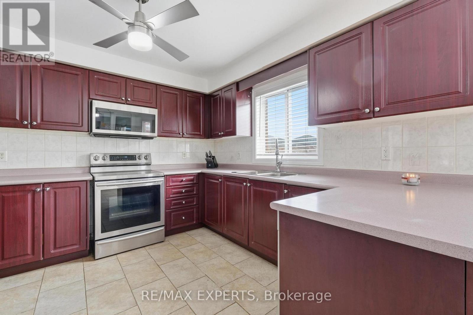 165 Sproule Drive, Barrie, Ontario  L4N 0R1 - Photo 16 - S12895368