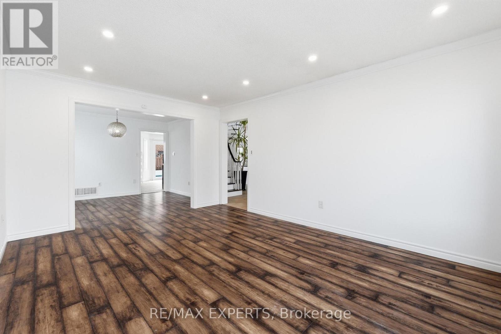 165 Sproule Drive, Barrie, Ontario  L4N 0R1 - Photo 22 - S12895368