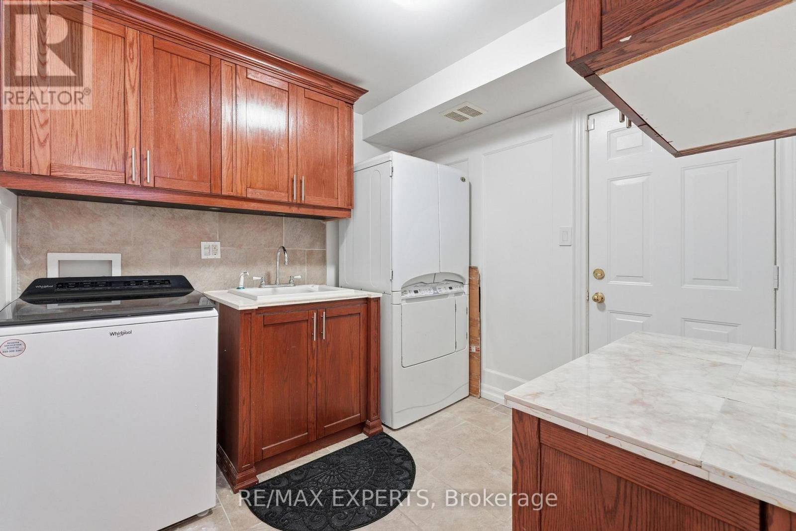 165 Sproule Drive, Barrie, Ontario  L4N 0R1 - Photo 23 - S12895368