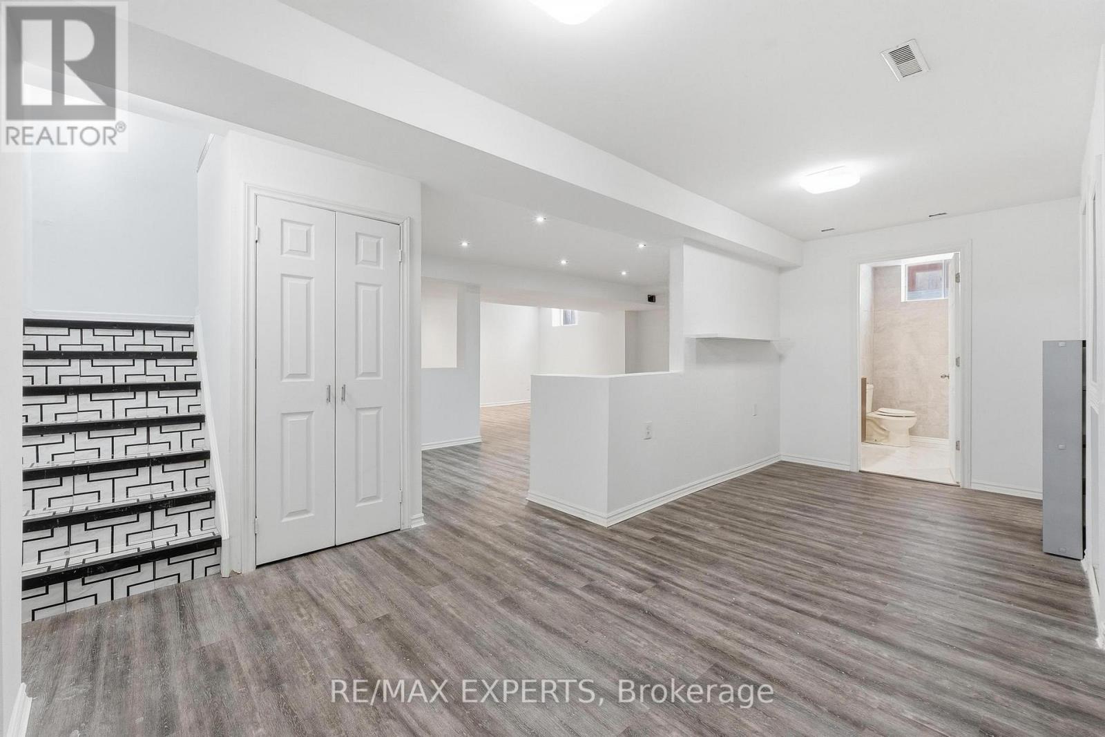 165 Sproule Drive, Barrie, Ontario  L4N 0R1 - Photo 40 - S12895368