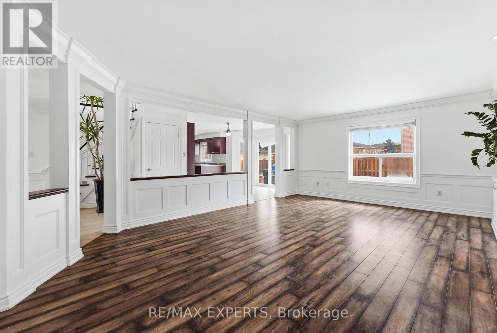 165 Sproule Drive, Barrie, Ontario  L4N 0R1 - Photo 9 - S12895368